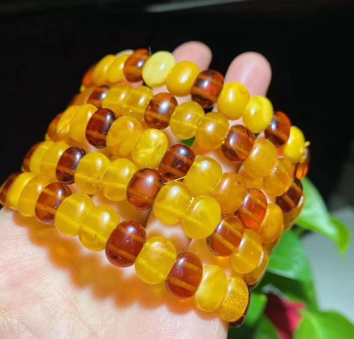 1pc Baltic Honey Amber Beaded Beautiful Stretch Bracelet blood amber 10mm