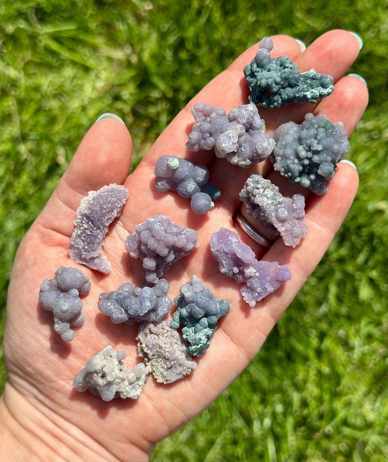 Raw Grape Agate Stone (Purple Botryoidal Chalcedony) from Indonesia