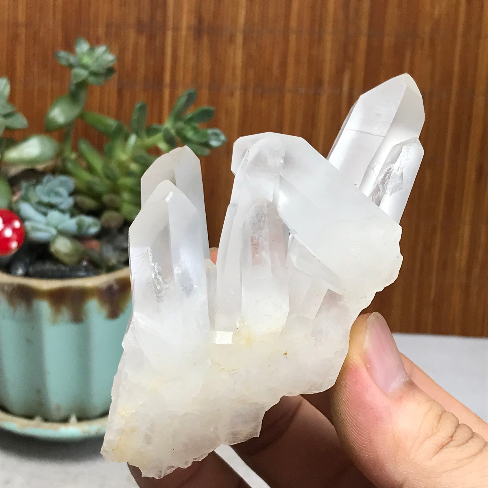 98-53-33mm Natural crystal clusters pretty Quartz Mineral Specimen 115g A6988