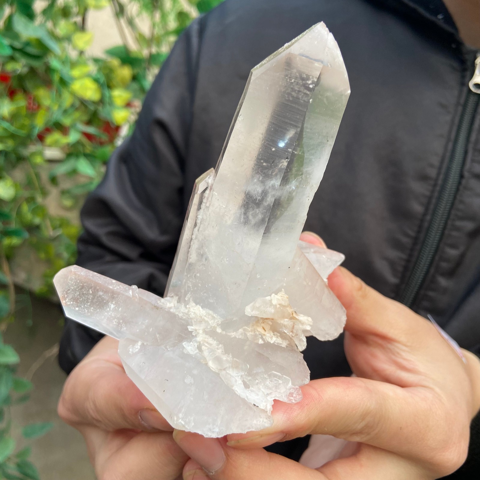 280g Natural Clear White Quartz Crystal Cluster Rough Healing Specimen