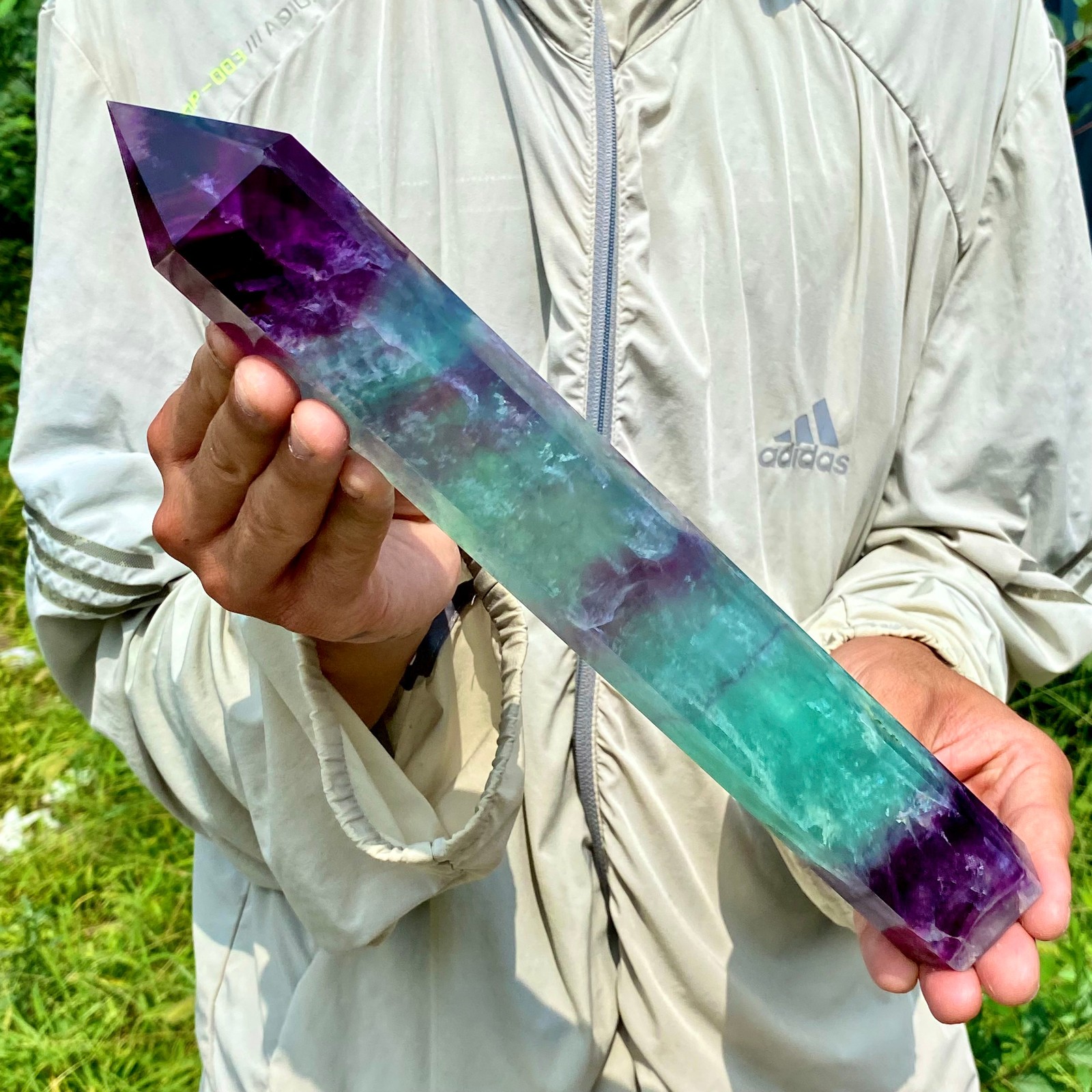 2.86LB Natural Fluorite Crystal Column Magic Wand Obelisk Point Earth Healing