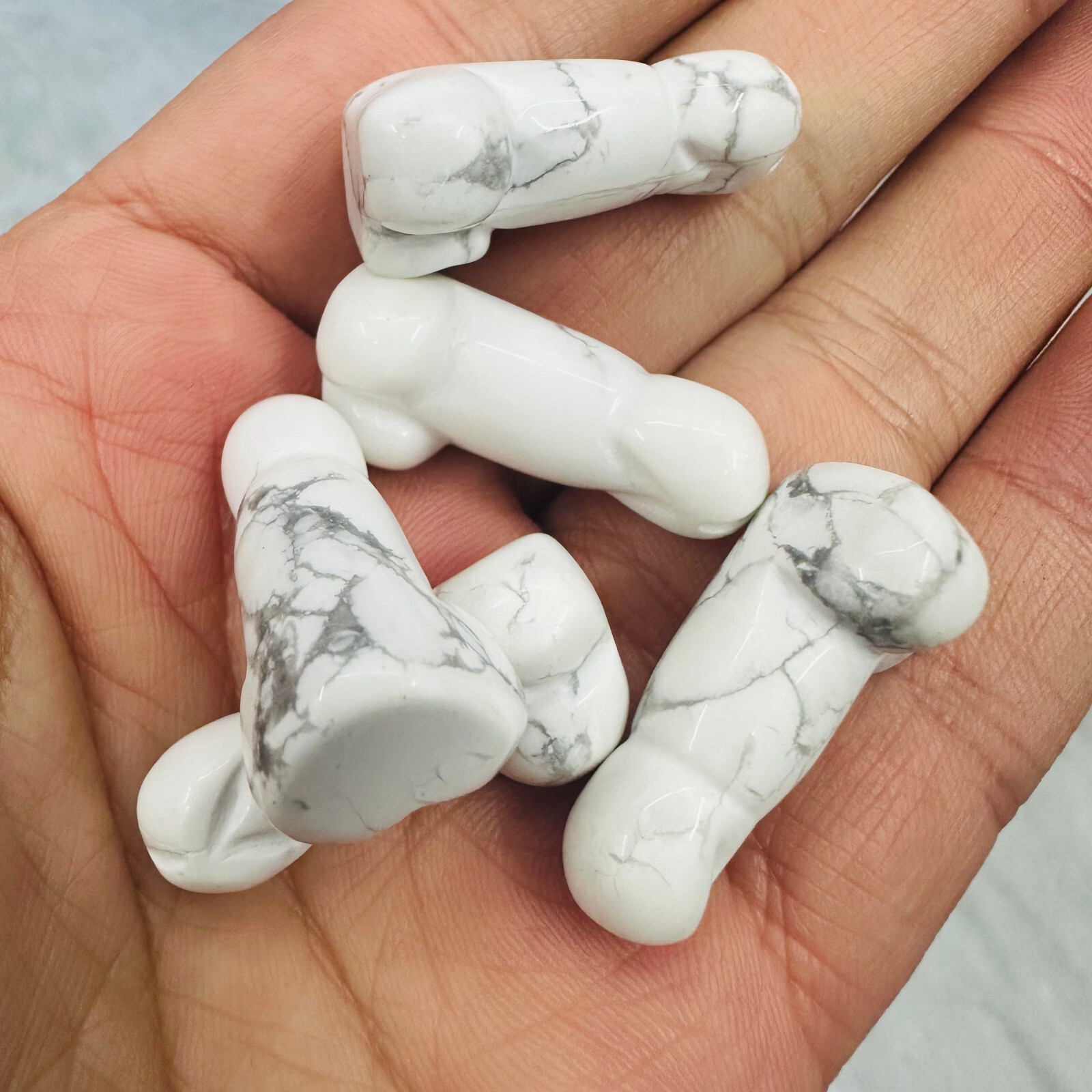 5PC Natural Howlite Carved Genitalia Quartz Crystal Energy Reiki Healing Gift