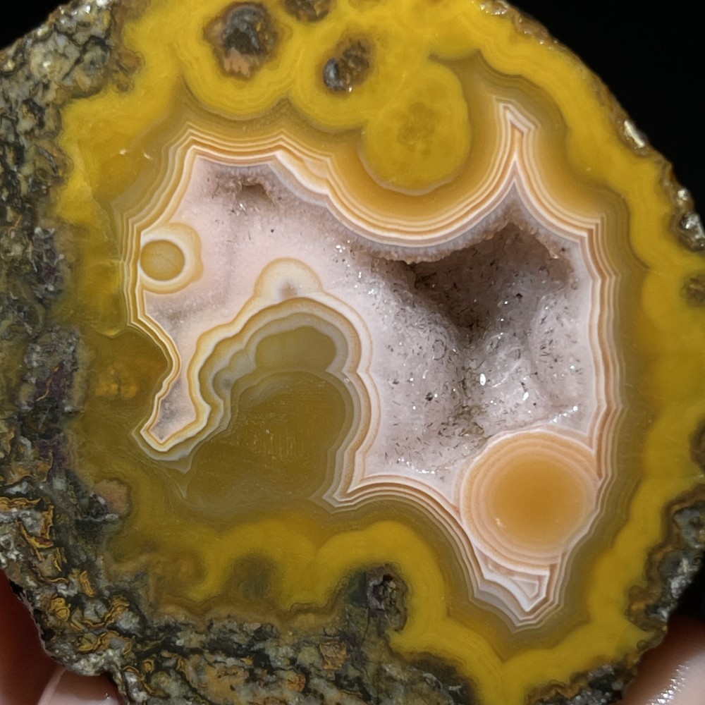 Half Rough Agate ore crystal Achat Nodule Chinese bloody battle Agate 100g A066