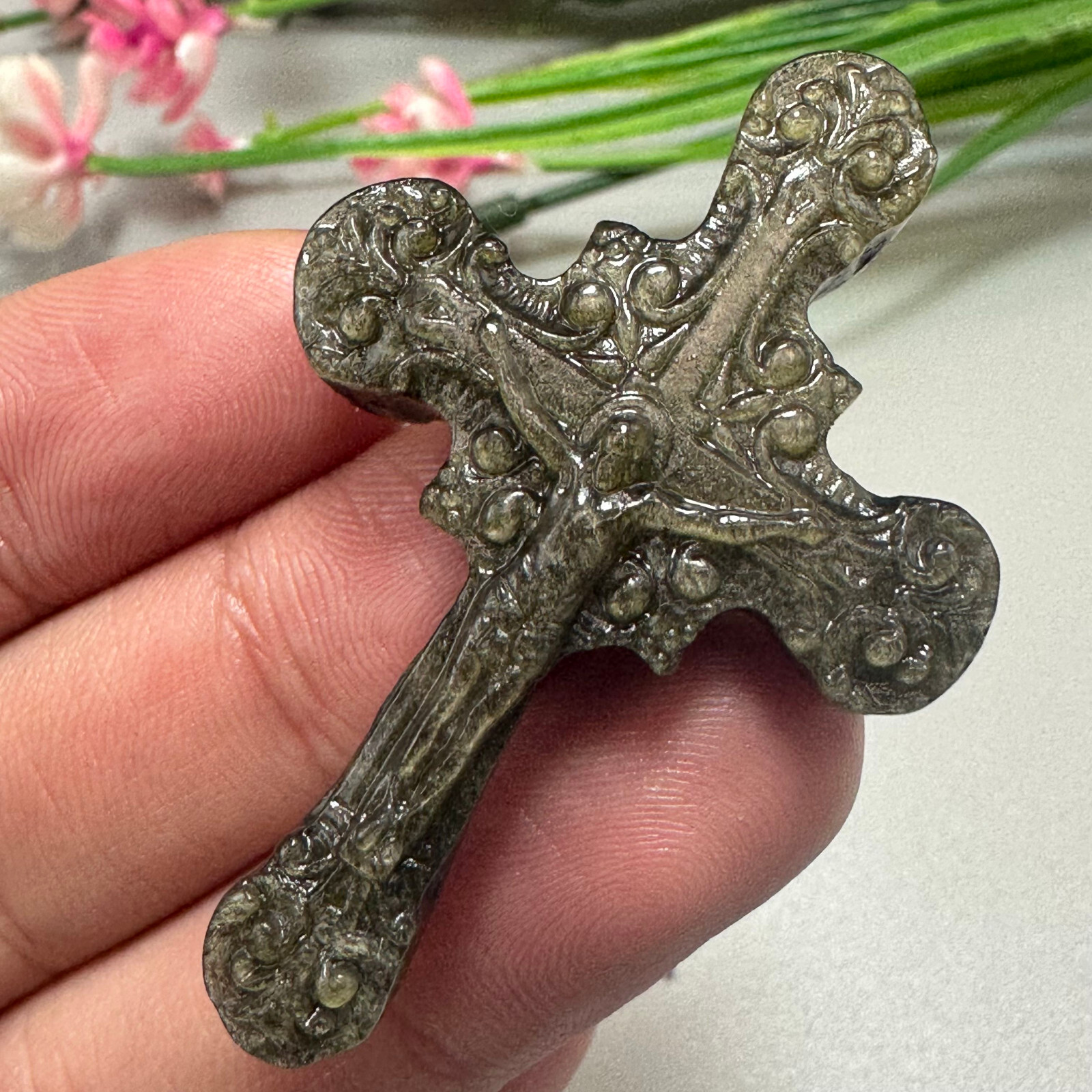 Natural Gold Obsidian Christianity Cross Quartz Jesus Crystal Reiki Healing 1PC