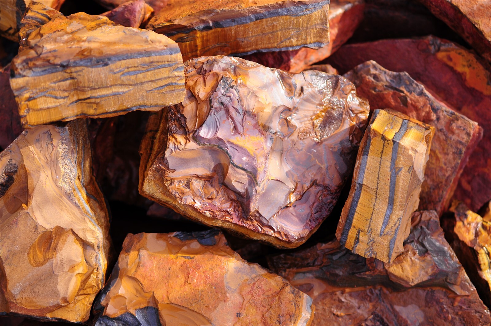 Tiger Eye – Hematite Included – Rough Rocks for Tumbling – Wholesale Stone (Afr)