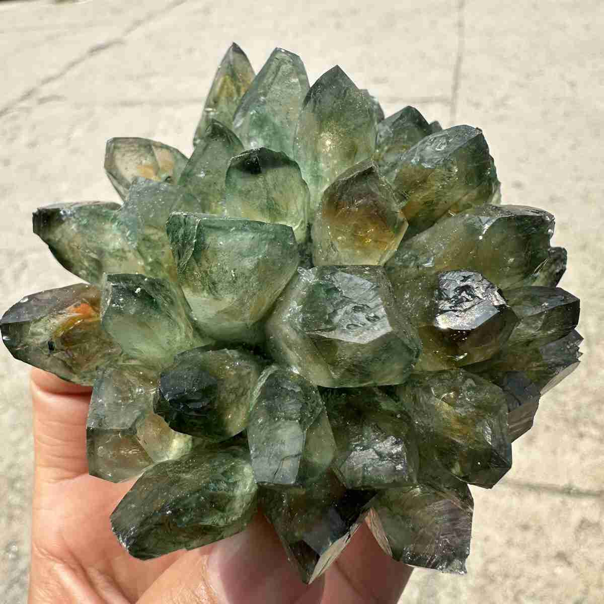 New Find green Phantom Quartz Crystal Cluster Mineral Specimen Healing 300g+ 1pc