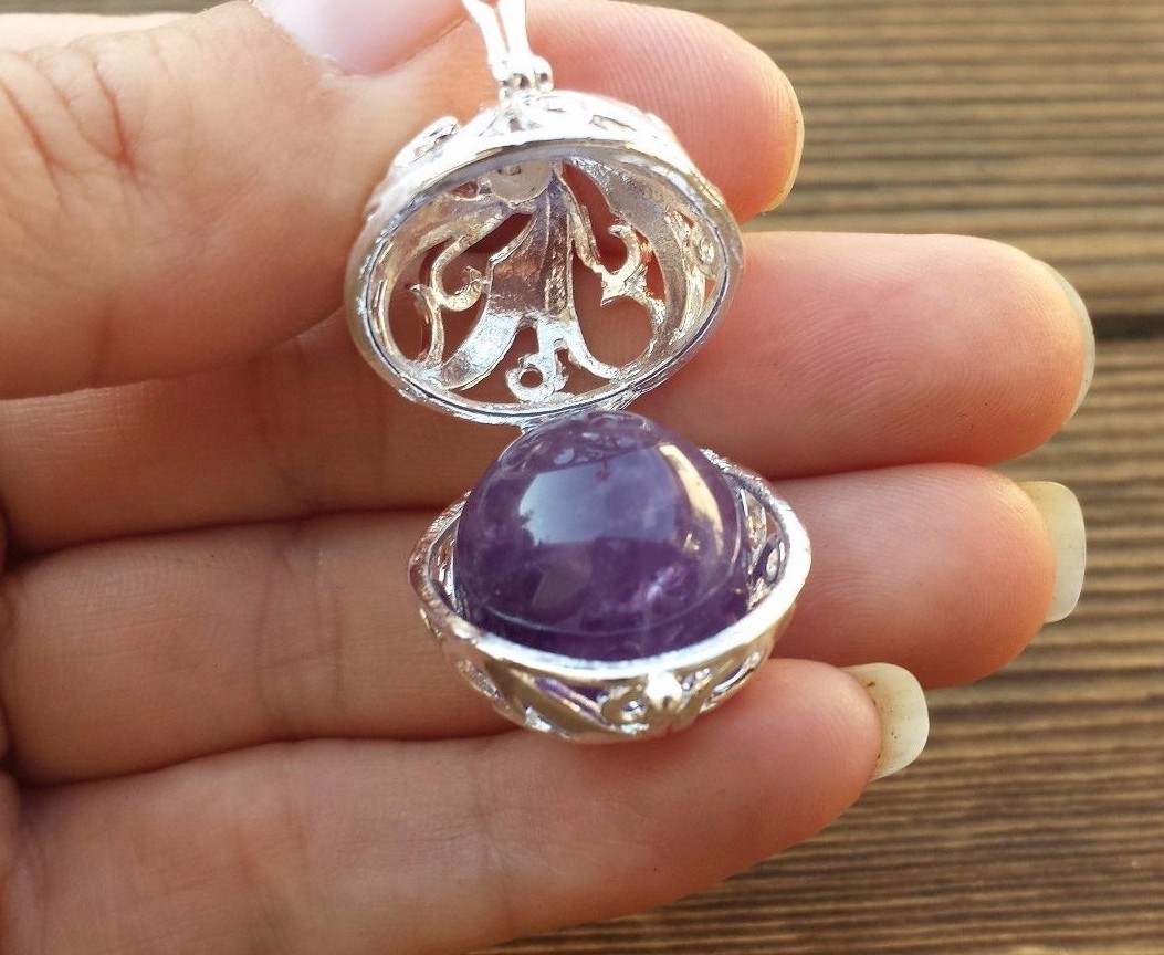 ROUND FILIGREE CAGE PENDANT WITH AMETHYST SPHERE CRYSTAL PENDANT