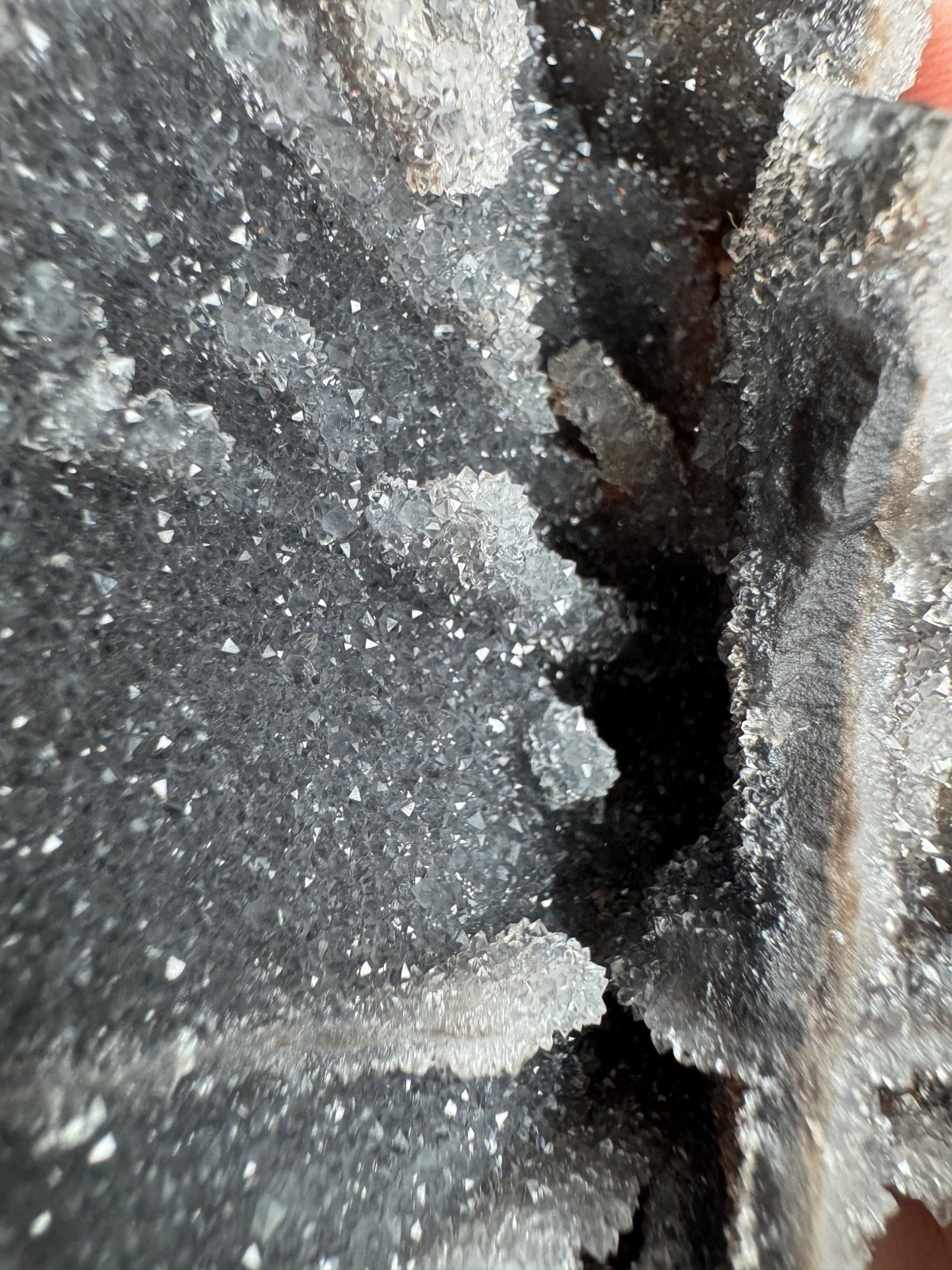 6335 Druzy Black Sphalerite Tower China 150g