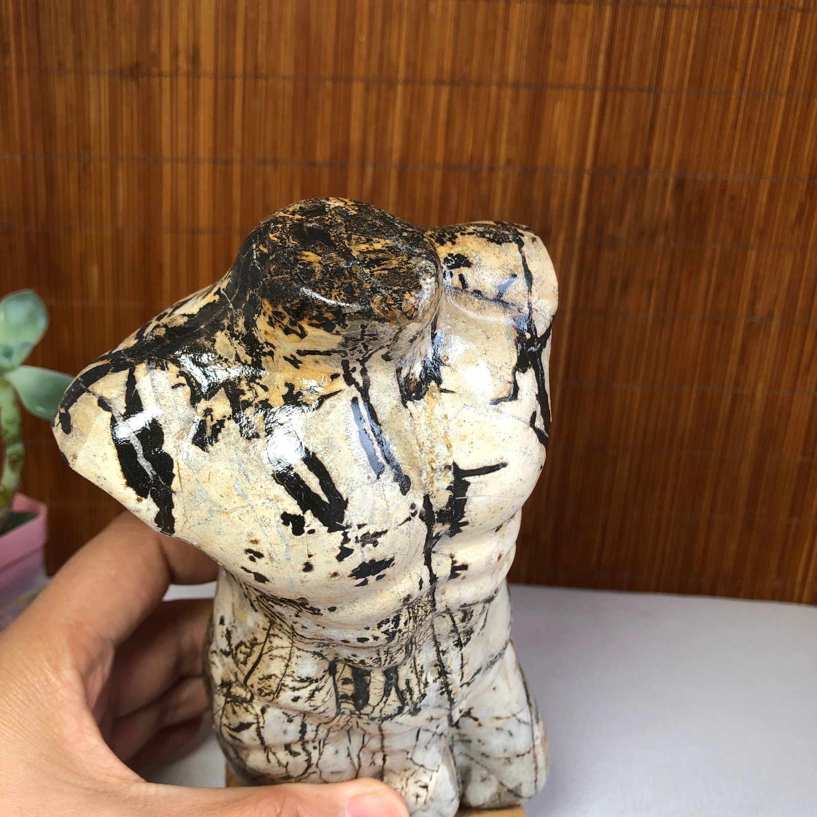 Rare Natural Traditional Chinese Painting Hand Carving male Model 1068g g8386
