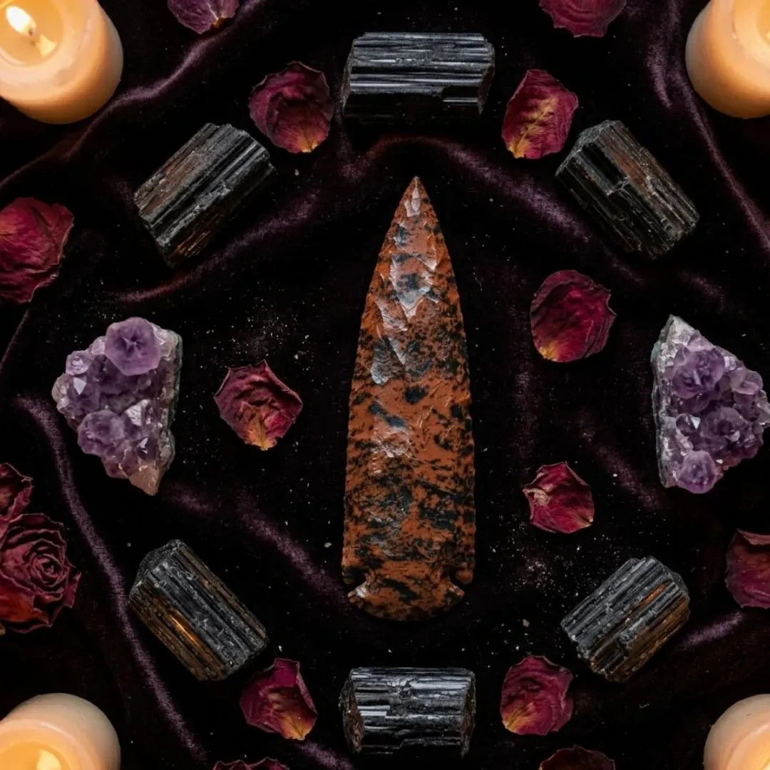 3-10″ Mahogany Obsidian Arrowhead Hand Carved Volcanic Glass Ritual Altar Decor