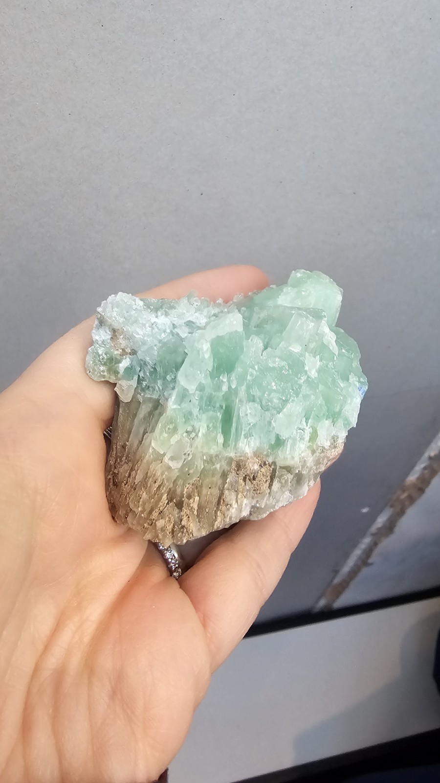 Rare large Smithsonite crystal Specimen Bold blue Aragonite 158g 5.6cm Pakistan