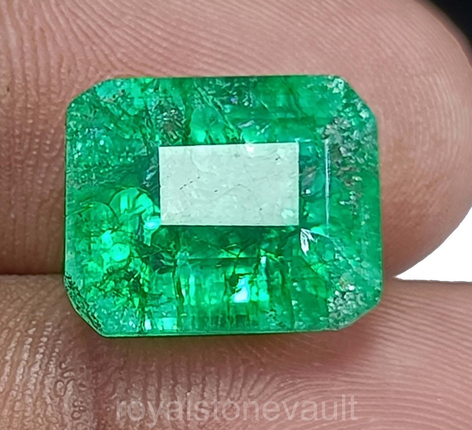 10.45 Ct Natural Green Emerald Emerald Cut Loose Gemstone IGL Certified 5ADC