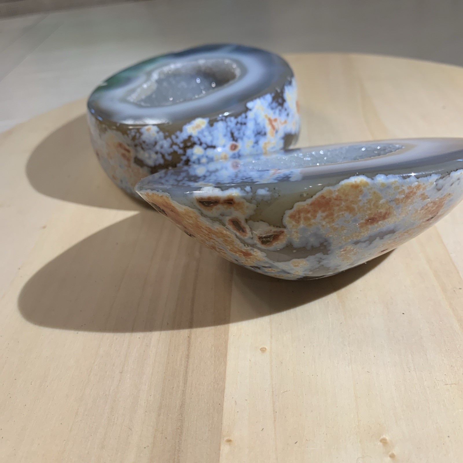 Open‑Mouth Agate Crystal Basin, Positive Energy Prosperity Tabletop Ornament