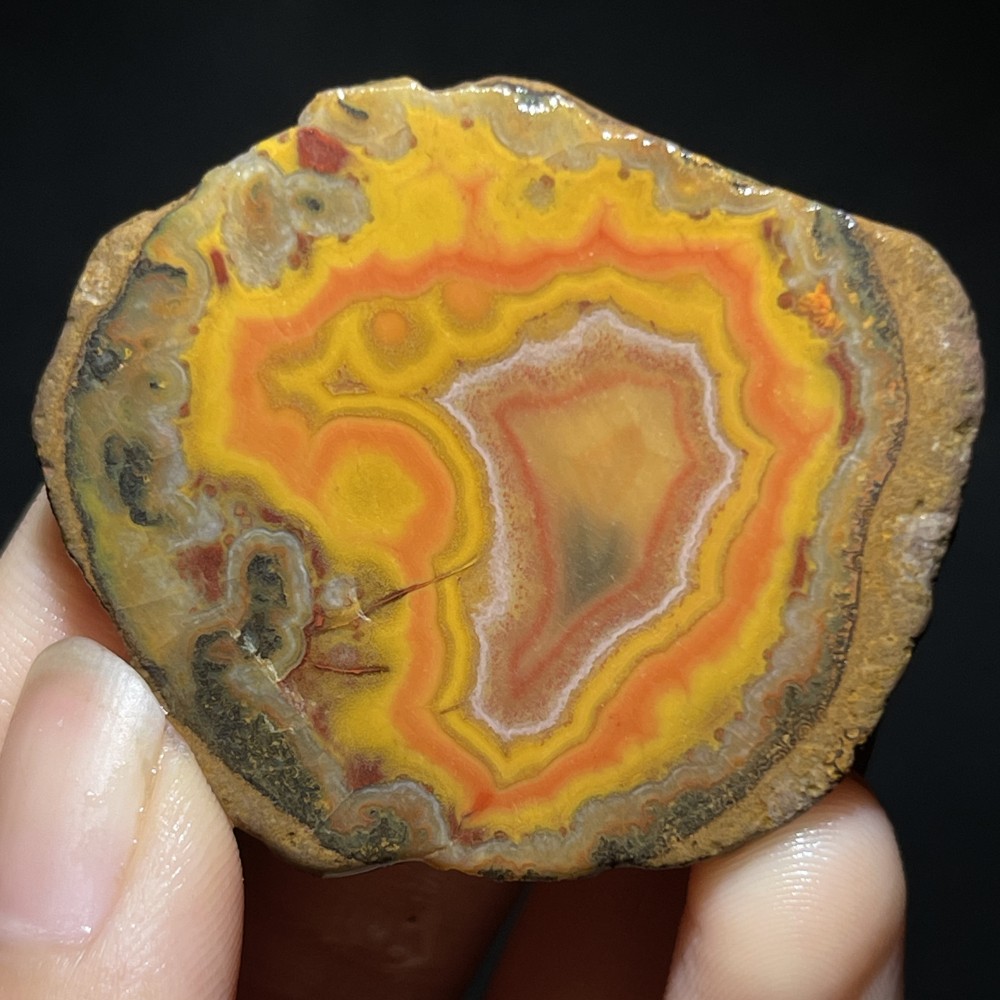Unique Rough Agate crystal geode Achat Nodule Chinese Agate Xuanhua 21g D734