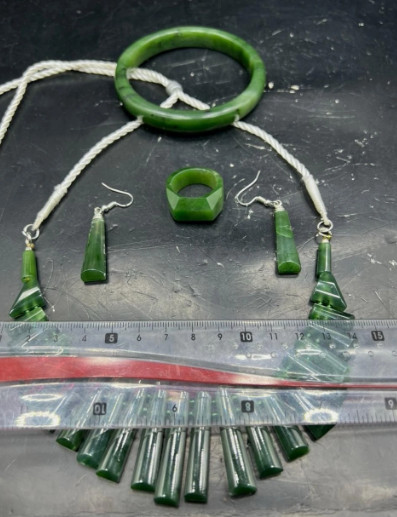 100% Natural Green Nephrite Jade Necklace& Earrings Handmad gemstone jewelry set