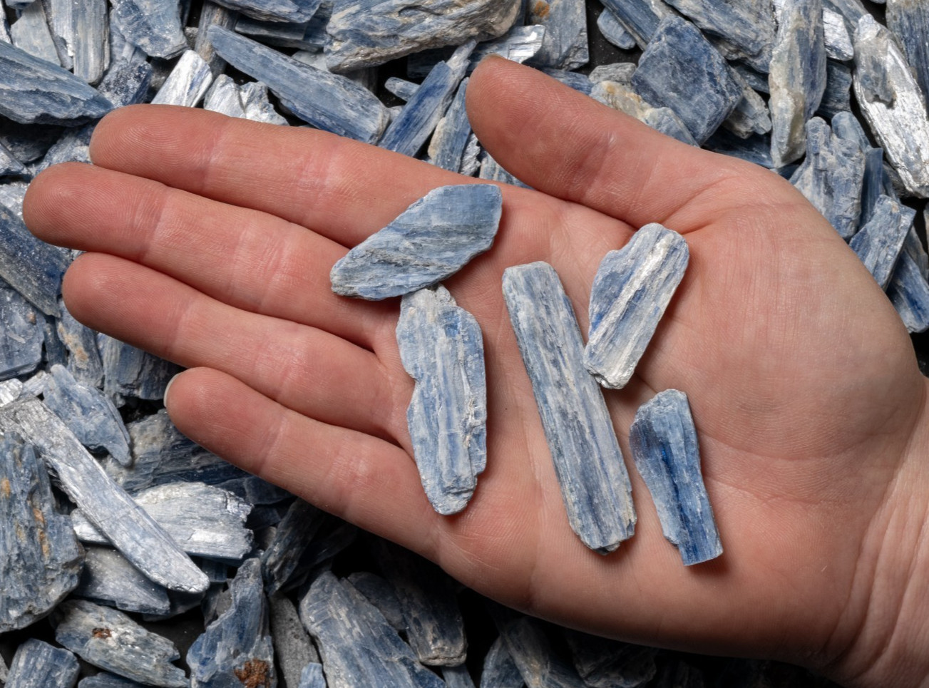 25g Natural Rough Kyanite Blue Blades Chunks Pieces Jewelry Making Crystals