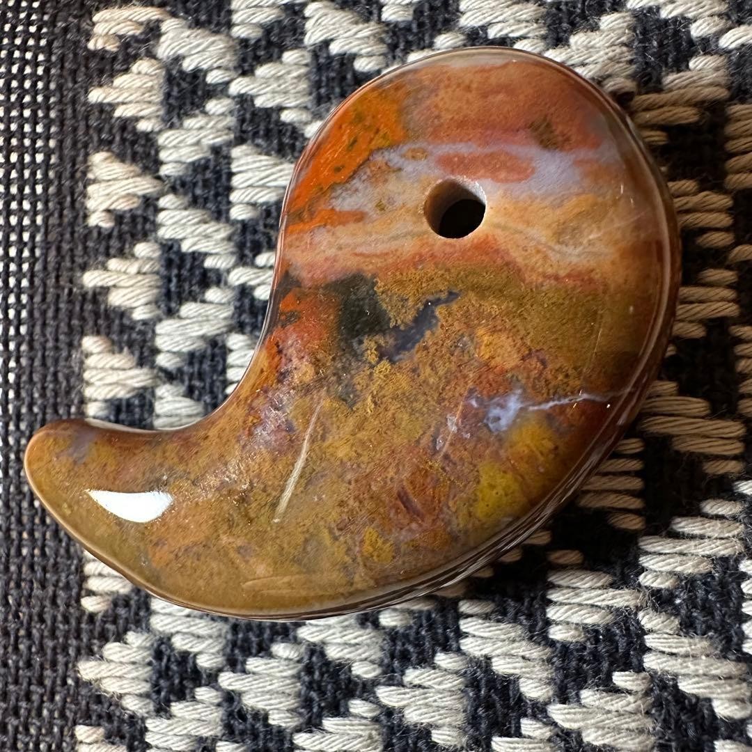 Tsugaru Nishiki-ishi Magatama Jasper Comma Bead Aomori Japan Traditional Craft
