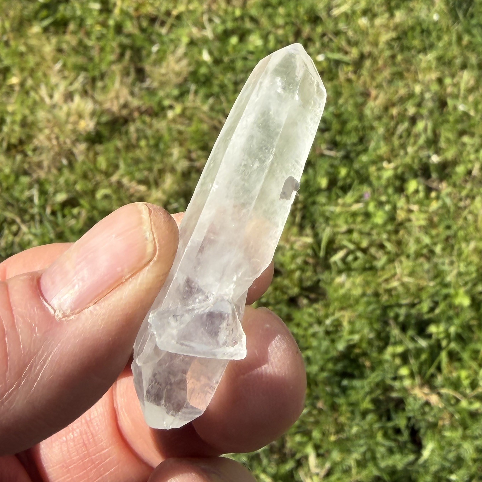 Naturally Double Terminated Quartz Point 14 grams approx