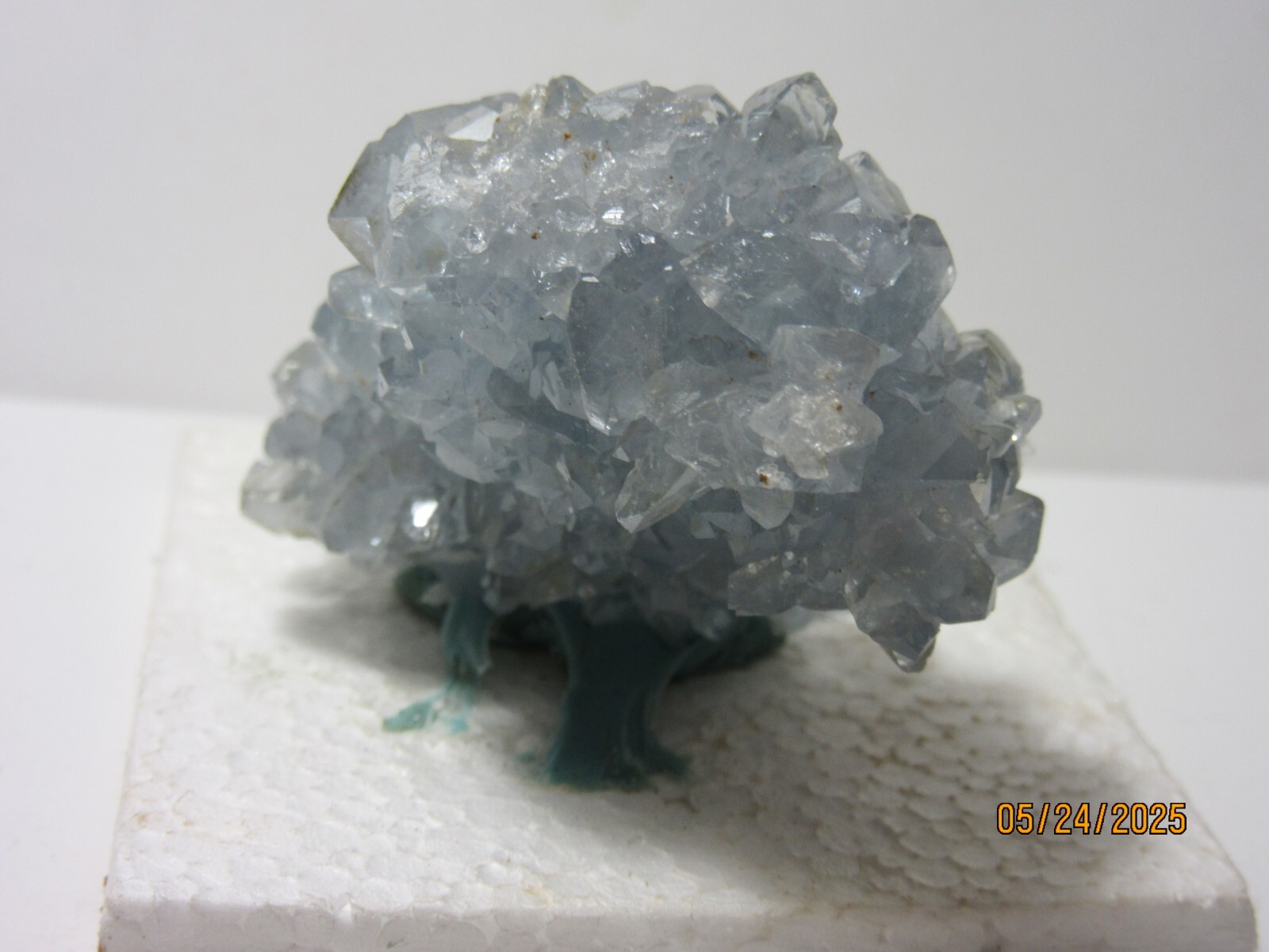 Blue Celestite Quartz Crystal Cluster2 1/8 Inch Collectible BCQMC-4.5s