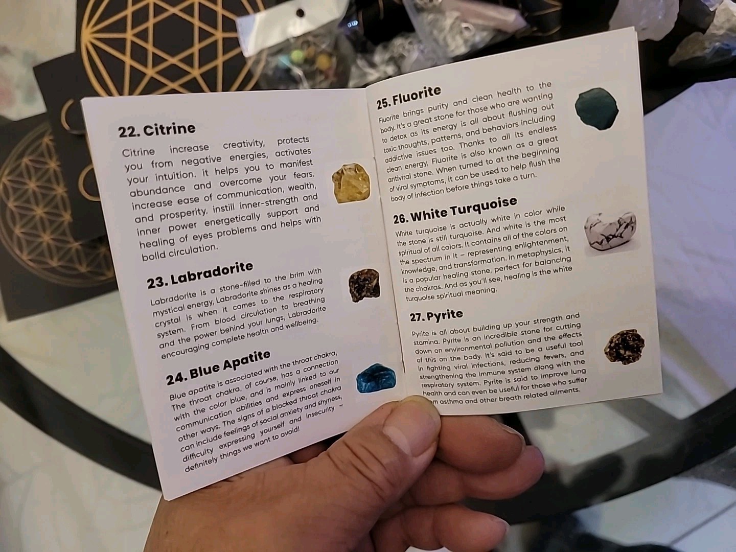 100s Gems, Crystals, Stones, Rocks, From All Over The World In Gift Box
