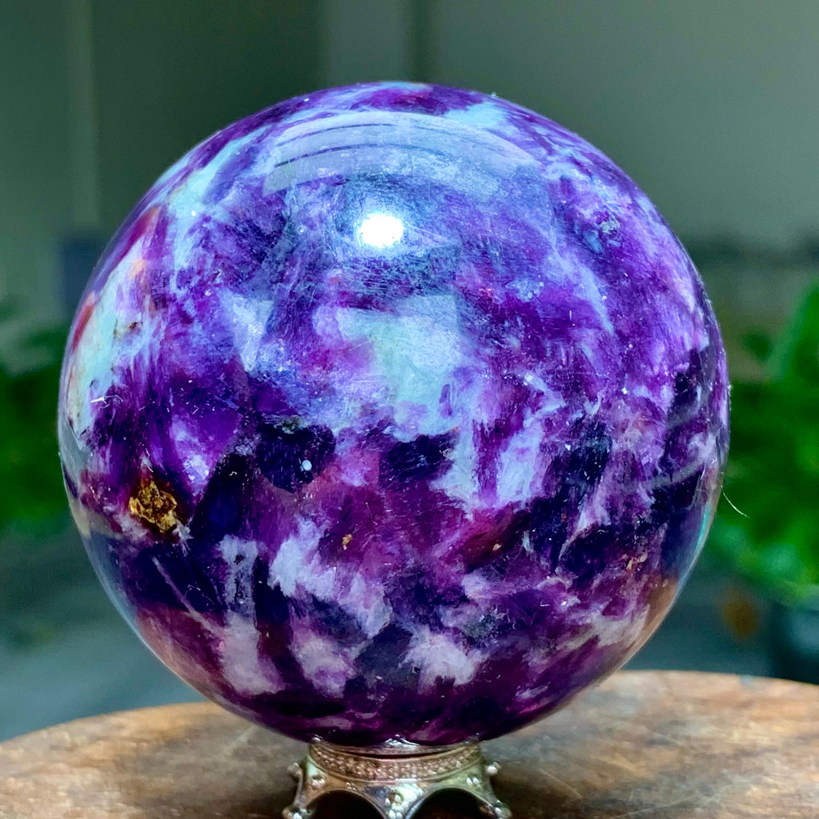 297G Natural Beautiful Purple Lithium Mica Crystal Spherical Mineral Sample