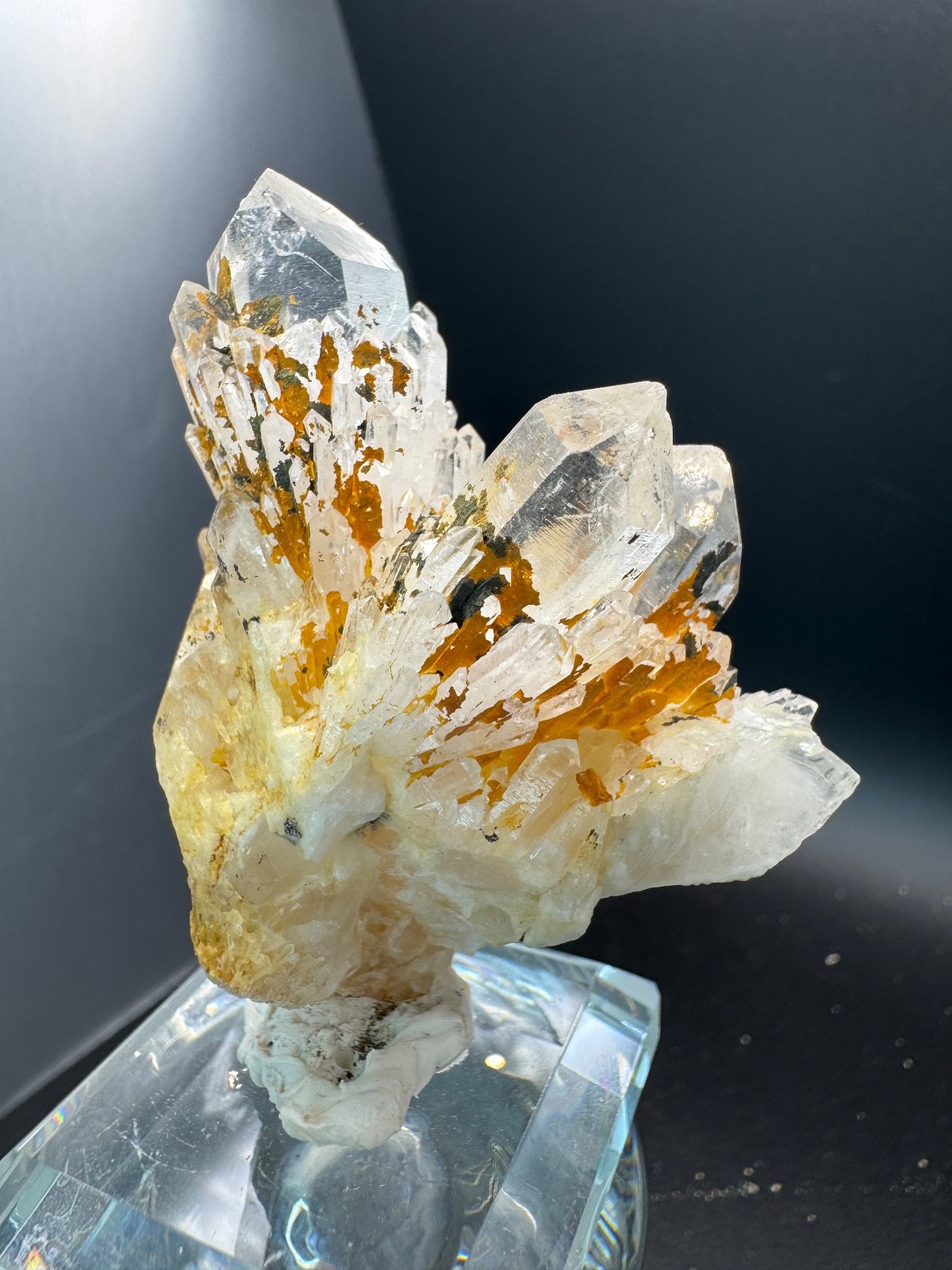 6069 Pineapple Quartz with Excellent Points and Clarity 74g Madagascar