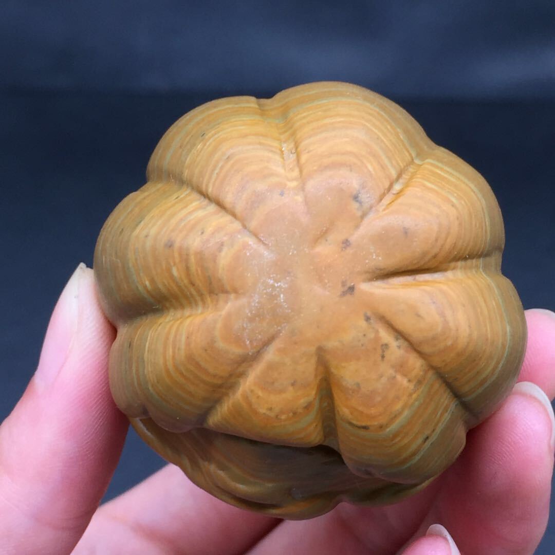 Natural Songhua Stone Quartz Crystal Carved Pumpkin Halloween Decora Healing 1Pc