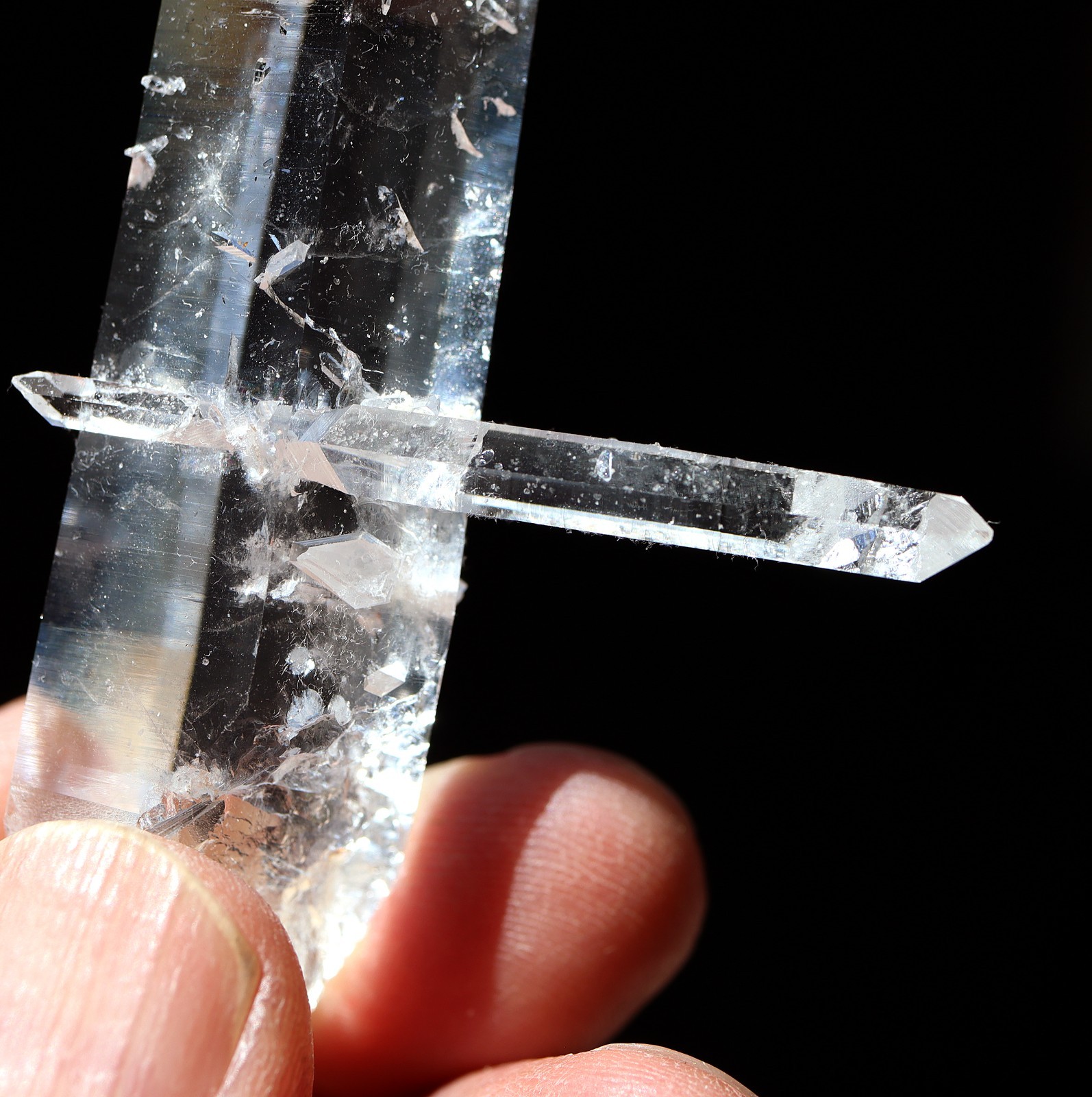 Twin Colombian Quartz Crystal Point with Double Terminated perfect tips