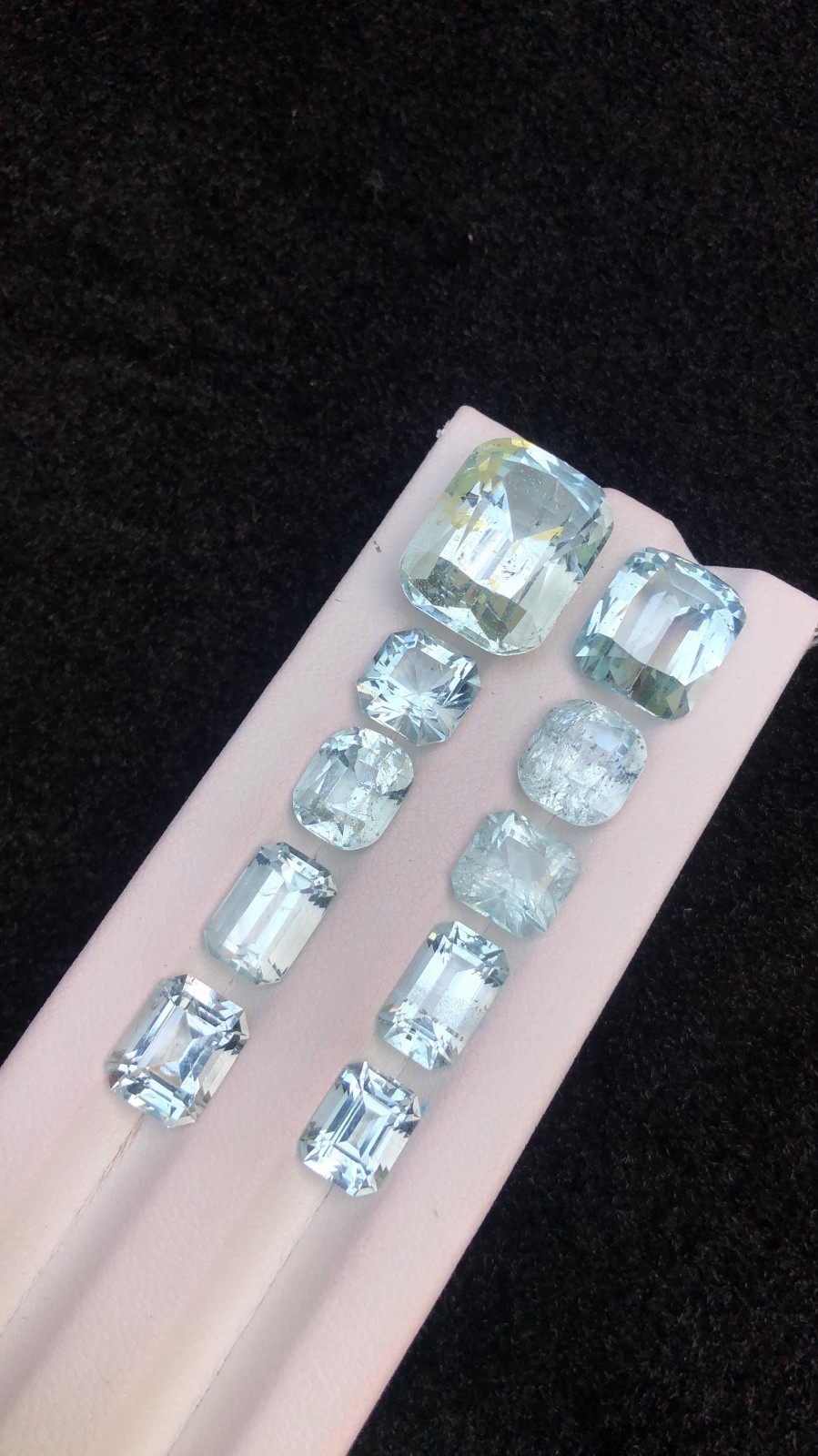 Faceted Aquamarine good quality Gemstone 40ct origin Pakistan Blue color Mix Cut