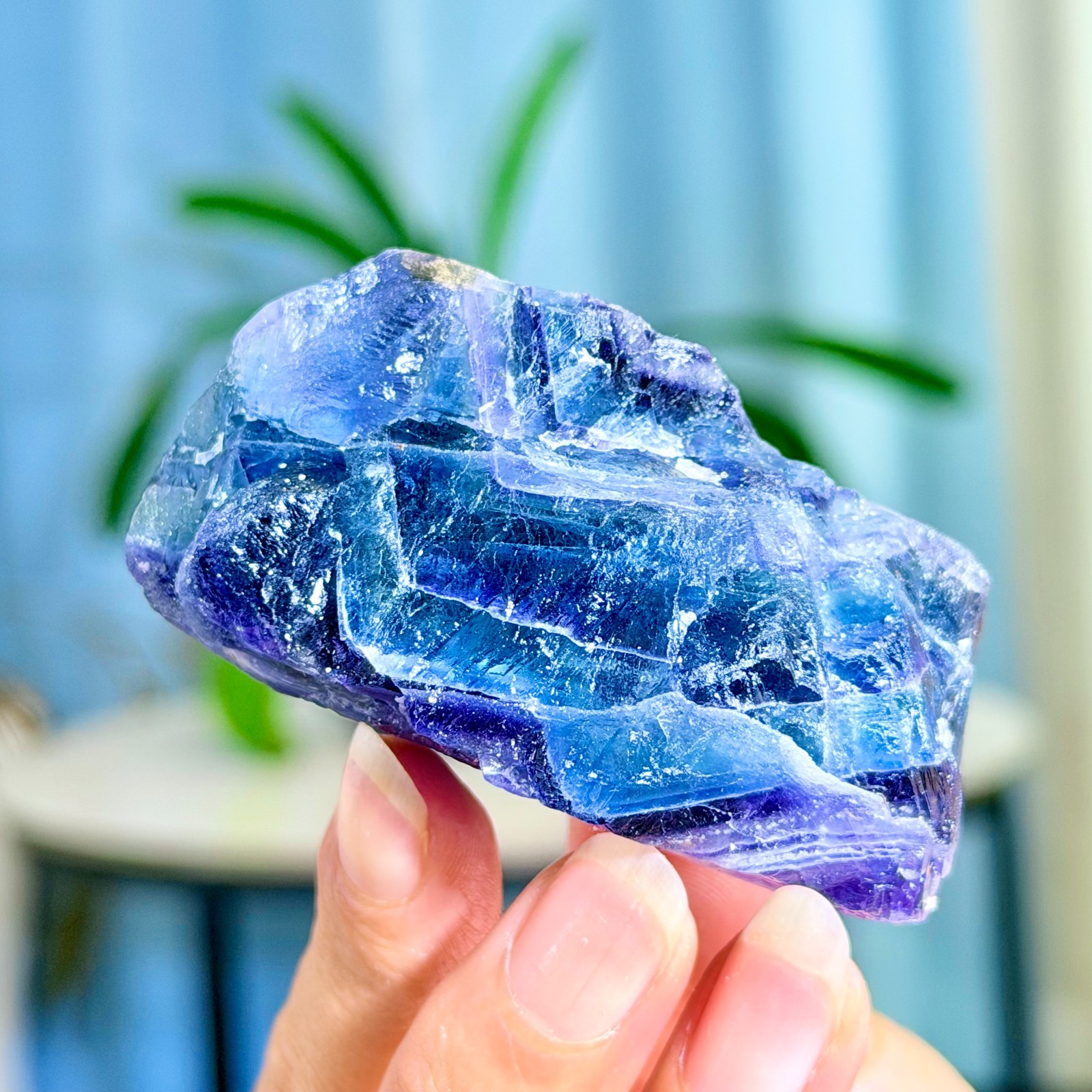 156G Rare transparent purple cubic fluorite mineral crystal sample/China