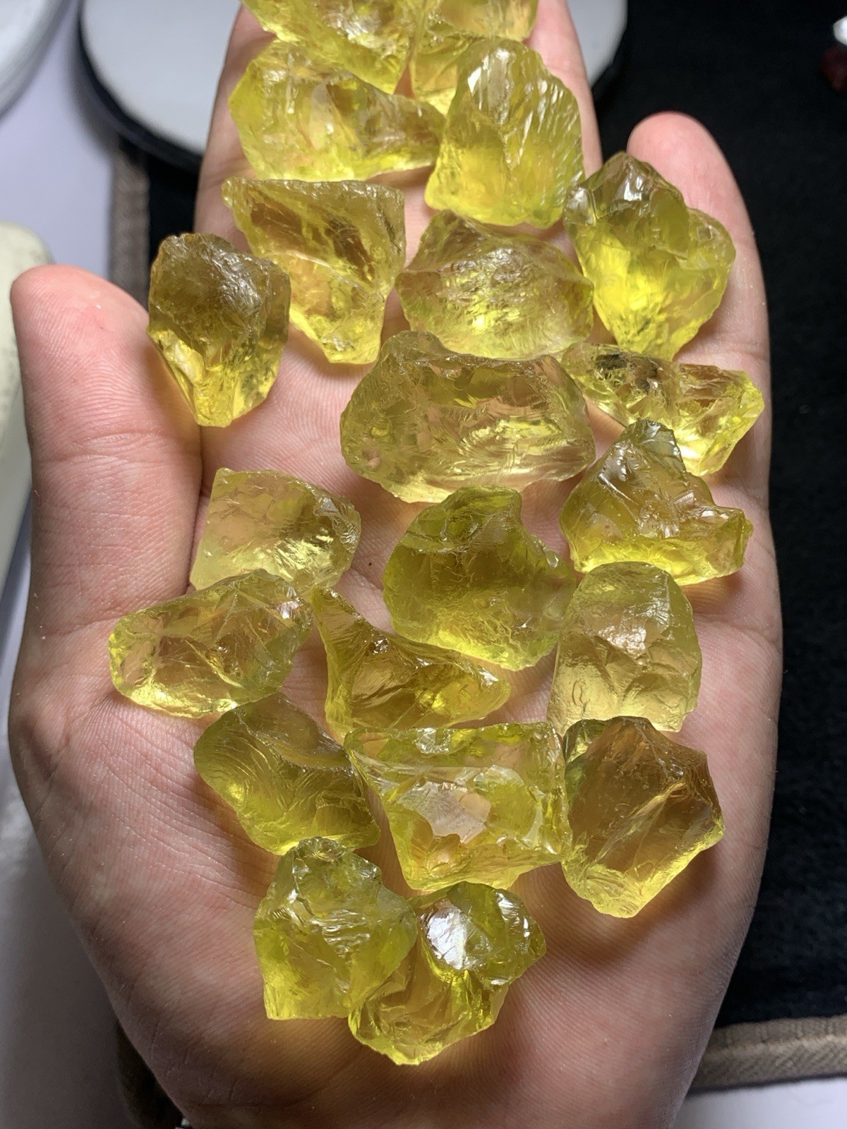 214 Grams Beautiful Yellow Colour Facet Grade Lemon Quartz From Africa
