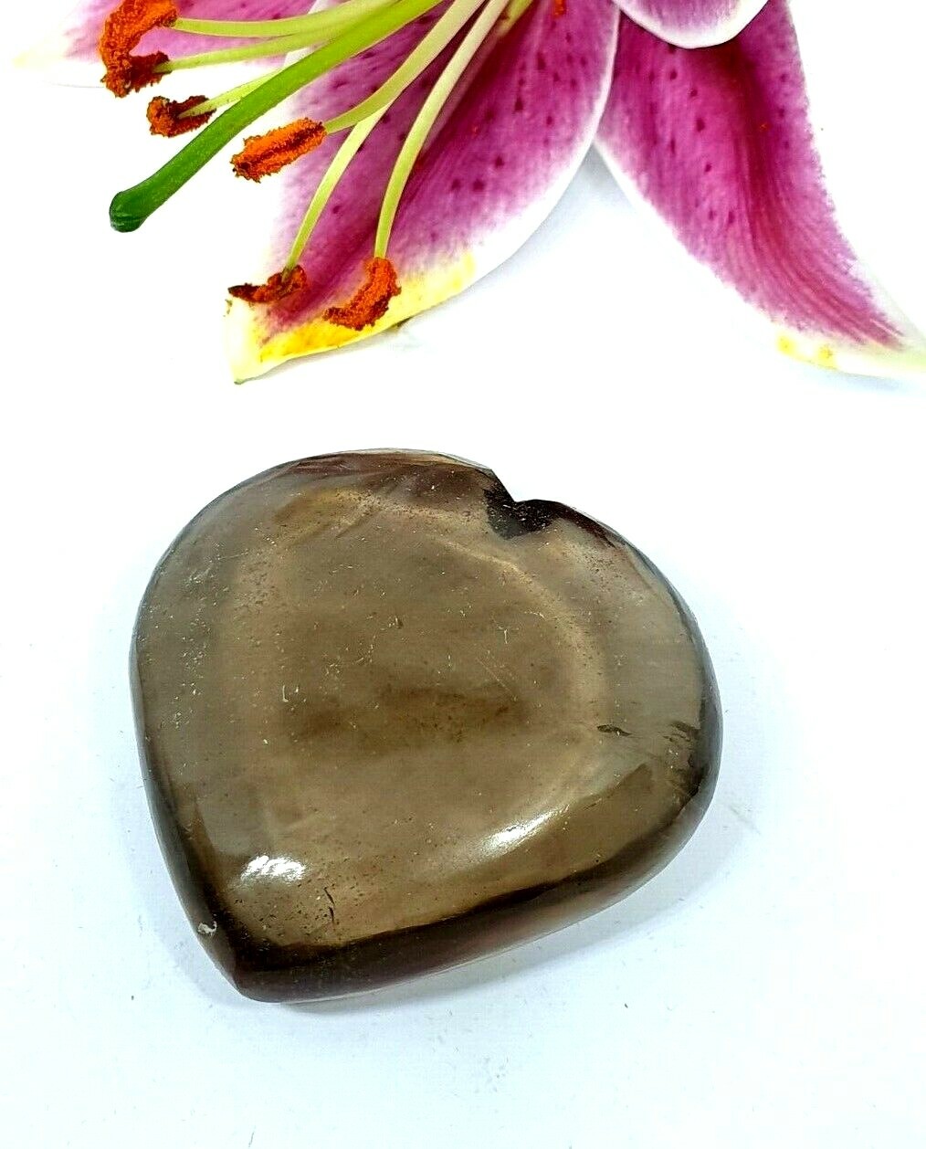 Smoky Quartz Heart Carving Real Crystal Protective Energy 70g 5 x 5 x 2 cm s2