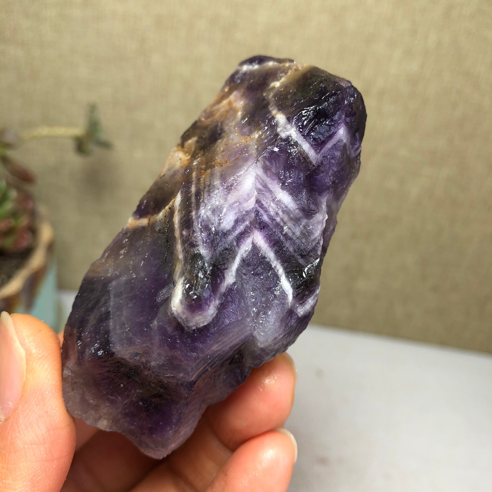 69mm Natural Dream Amethyst gemstone rough Crystal uncut specimens 111g A3815