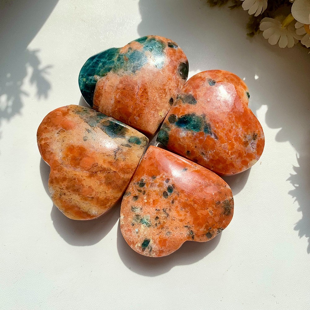 2pc 50-100G Natural Blue Apatite Sunstone Symbiotic Heart Flashy Collect