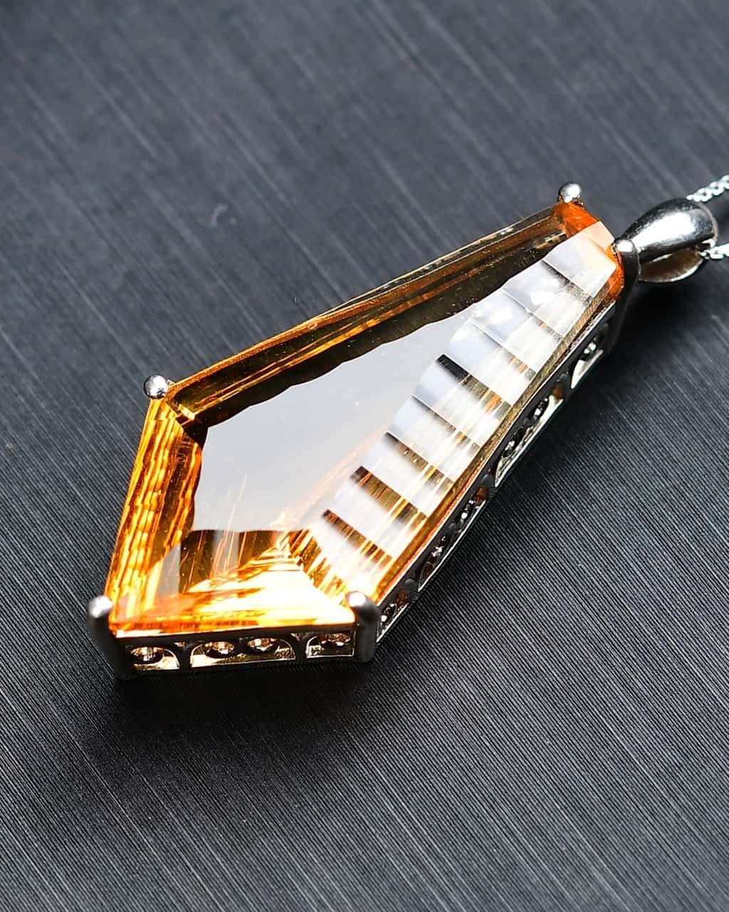 Top-quality Natural Citrine Quartz Crystal 925 silver inlay 39mm Pendant Healing