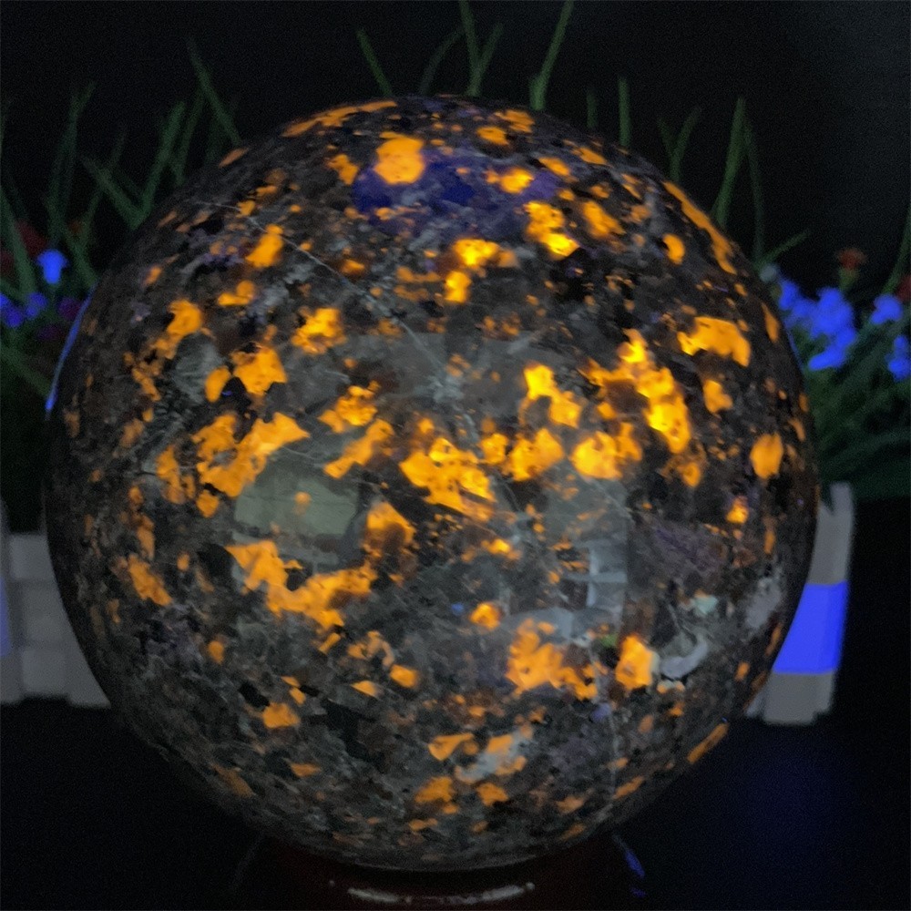 8.6LB 5.1″ Natural Yooperlite Sphere Ball Crystal Mineral UV Reiki Healing