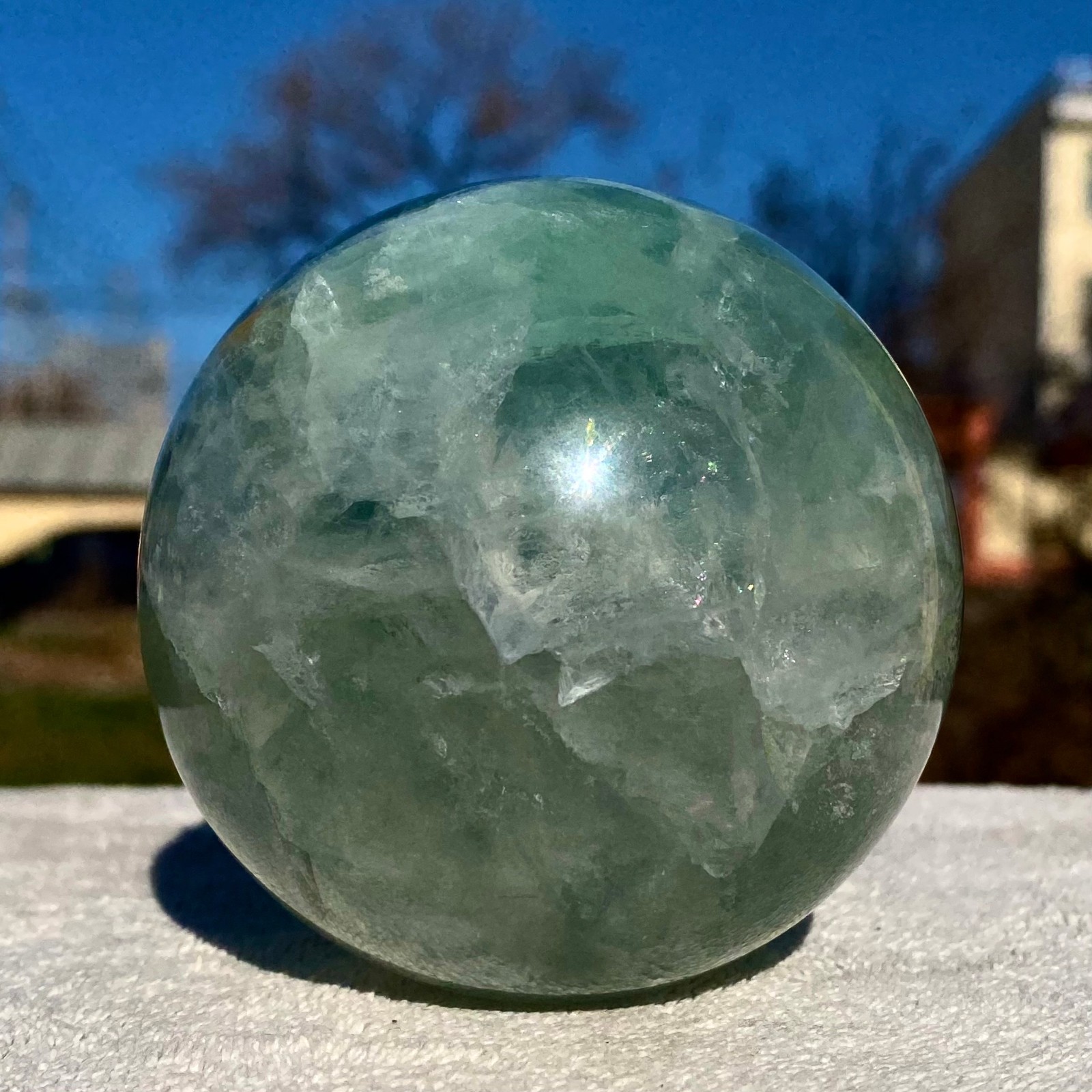 1.54LB Natural Green Fluorite Quartz Sphere Crystal Ball Healing Decoration