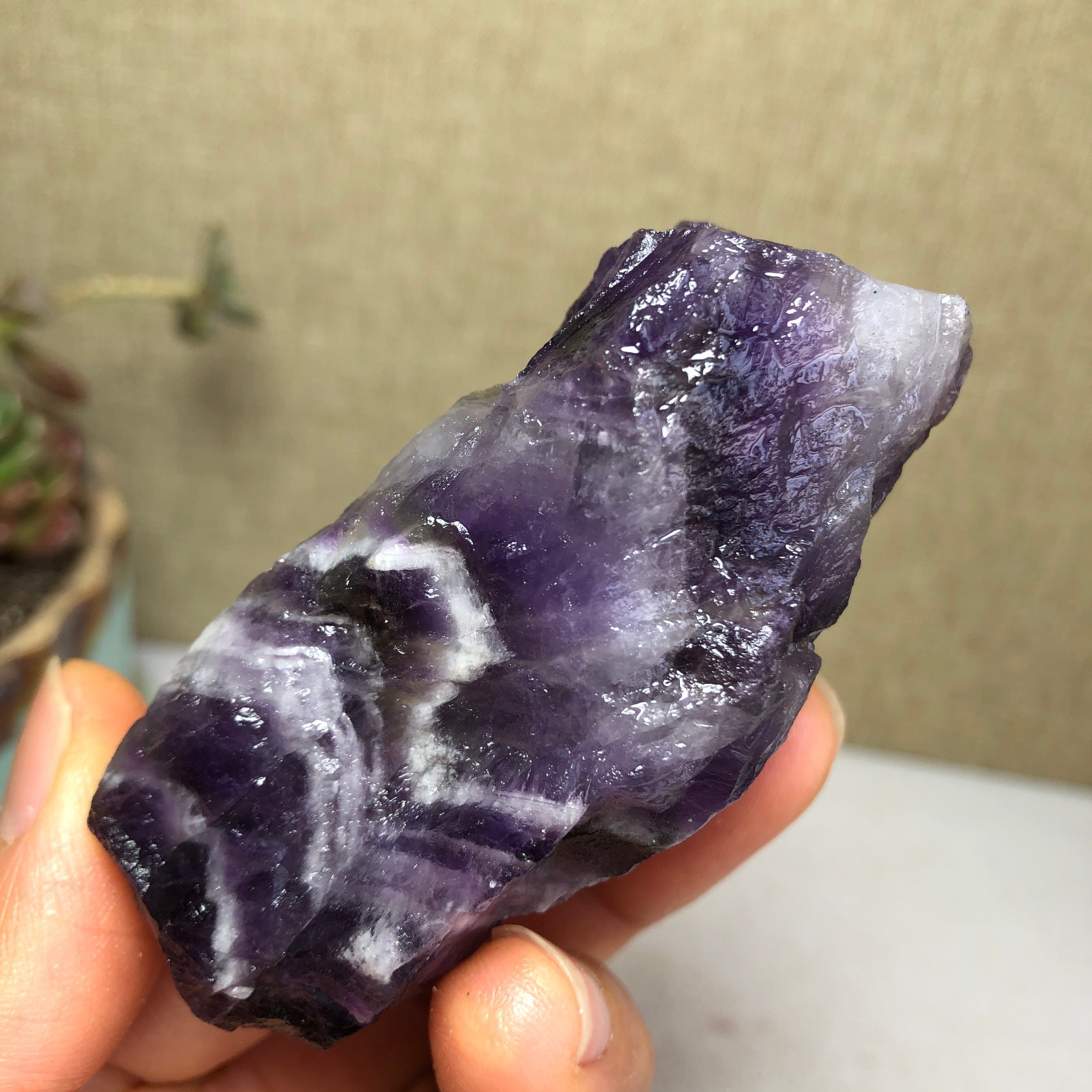 69mm Natural Dream Amethyst gemstone rough Crystal uncut specimens 111g A3815
