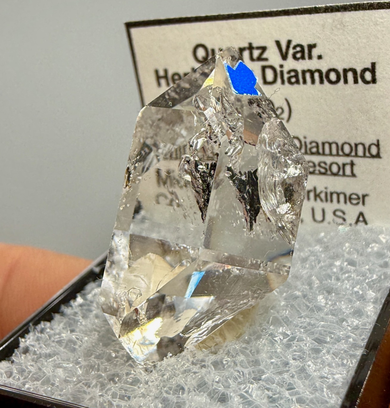 8.63 g Enhydro Herkimer Diamond Gem w/ Moving Gas Bubble, A-Grade Clarity