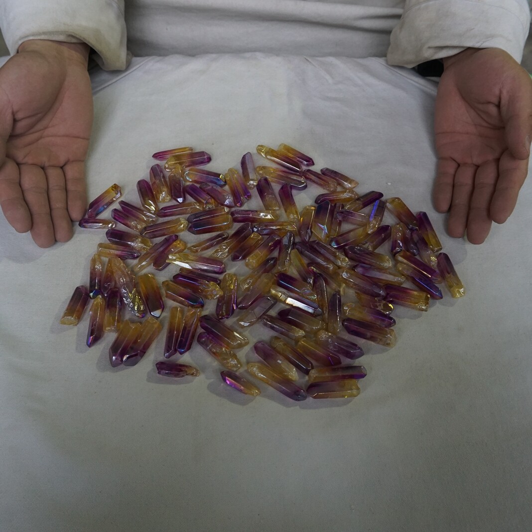 100Pcs 1kg Rainbow Aqua Aura Quartz Crystal Points Bulk Titanium Coating,No hole