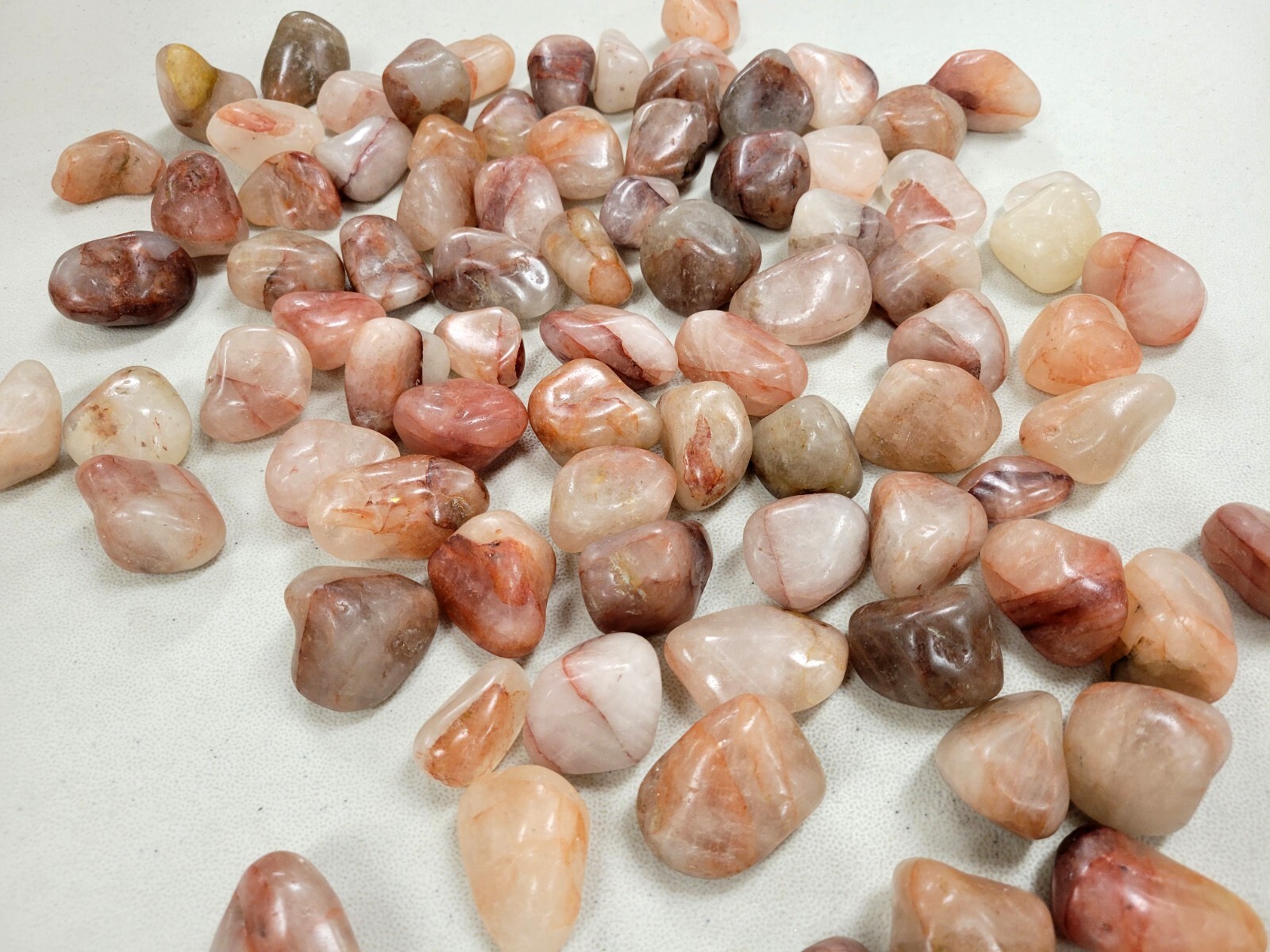 TUMBLED FIRE QUARTZ CRYSTAL STONES – HEMATOID QUARTZ BULK – HEMATITE QUARTZ