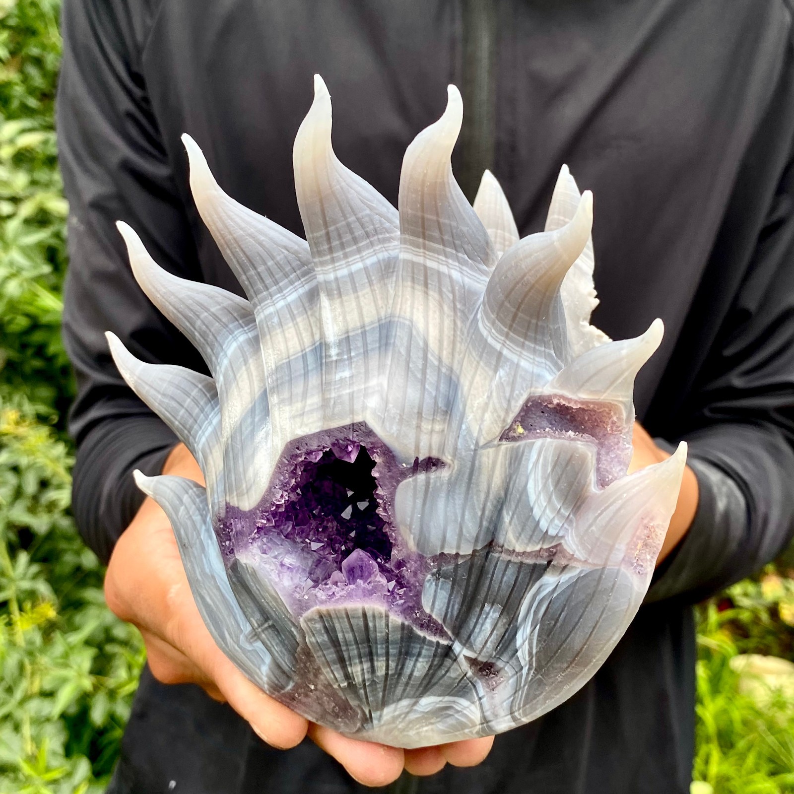 2.2LB Natural Amethyst Geode Hand Carved Nine-tailed Fox Quartz Crystal Decor