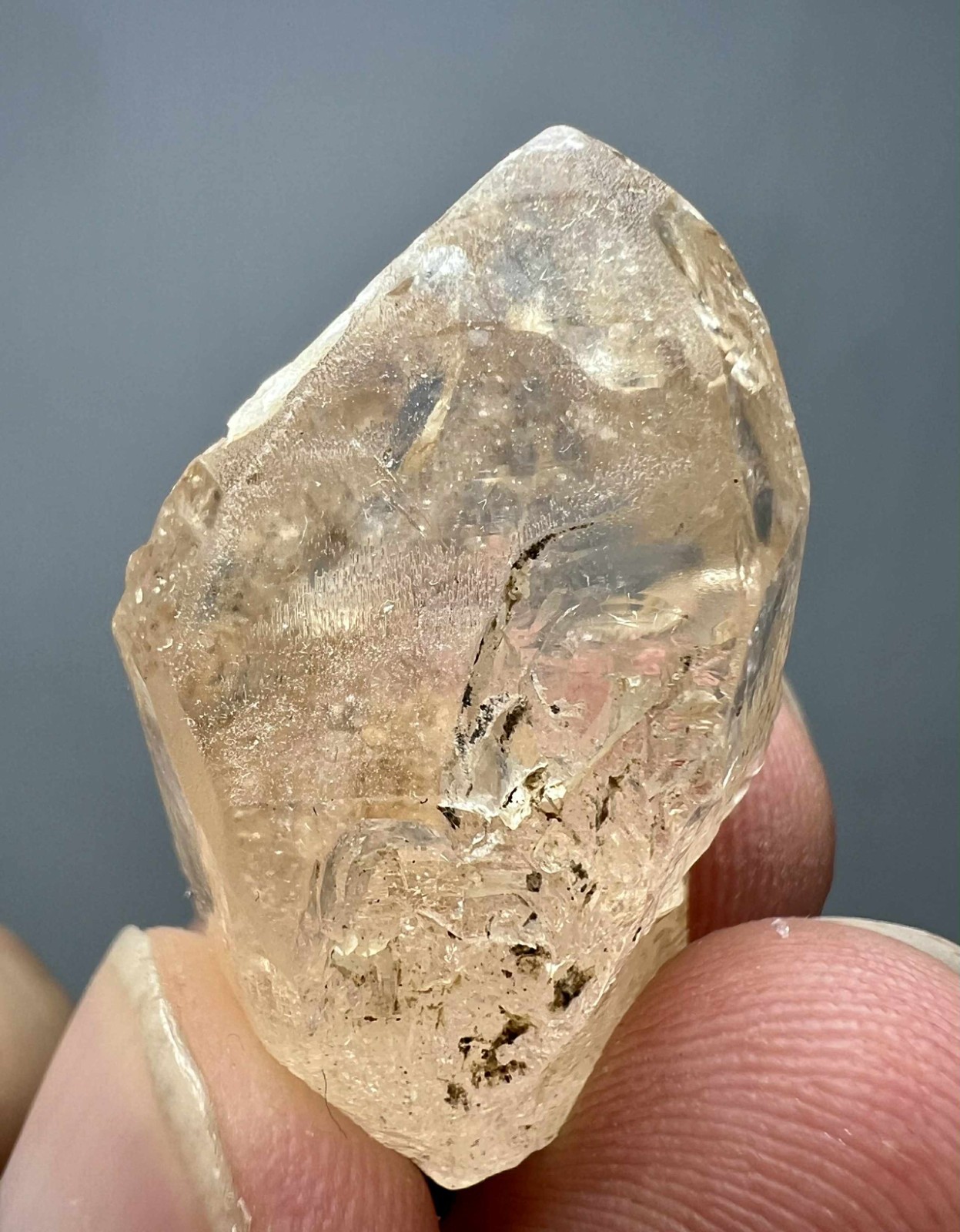 62 Carat Natural !!! Eye Clean Top Honey Color Topaz Huge Crystal @PAK