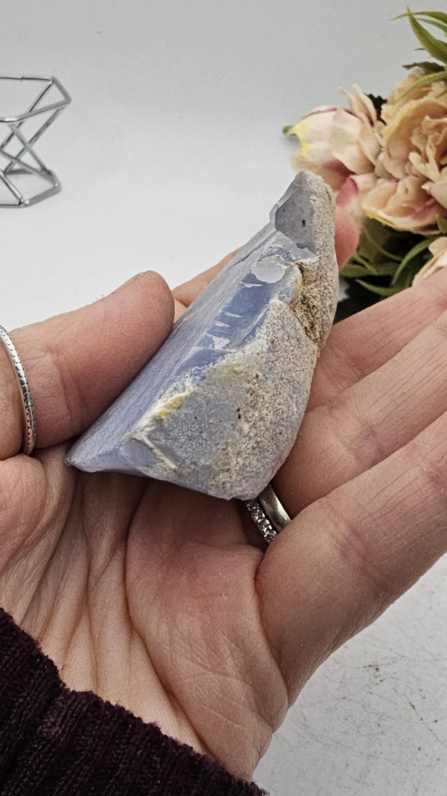 blue chalcedony Raw Rough agate specimen 6.6cm 81g