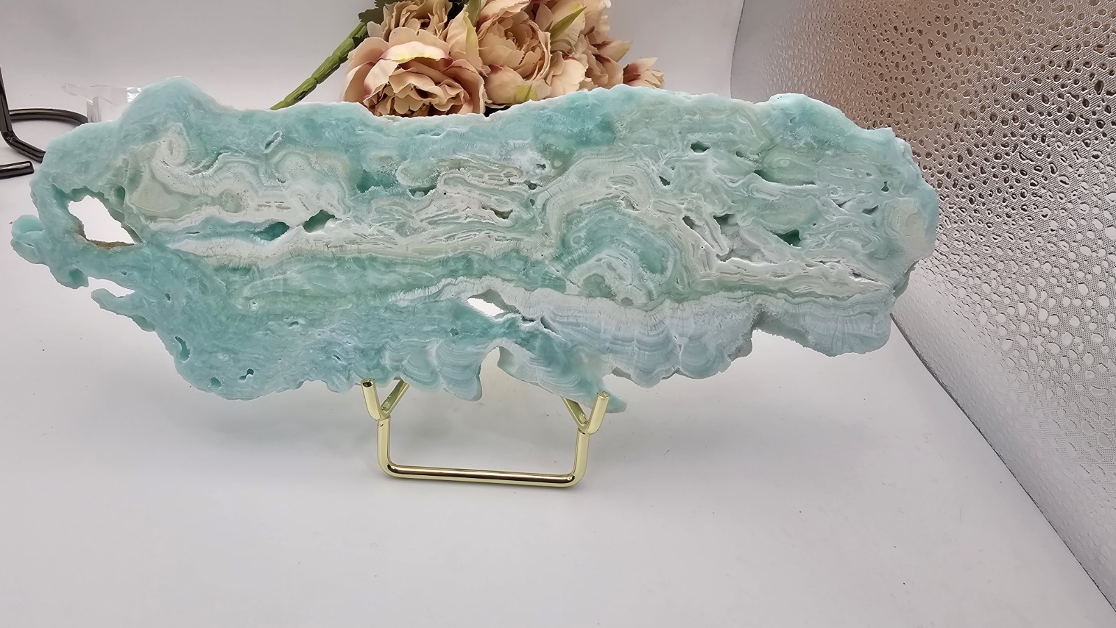 large hemimorphite Slab Slice 251g 7.5cm beach caribbean calcite carribean