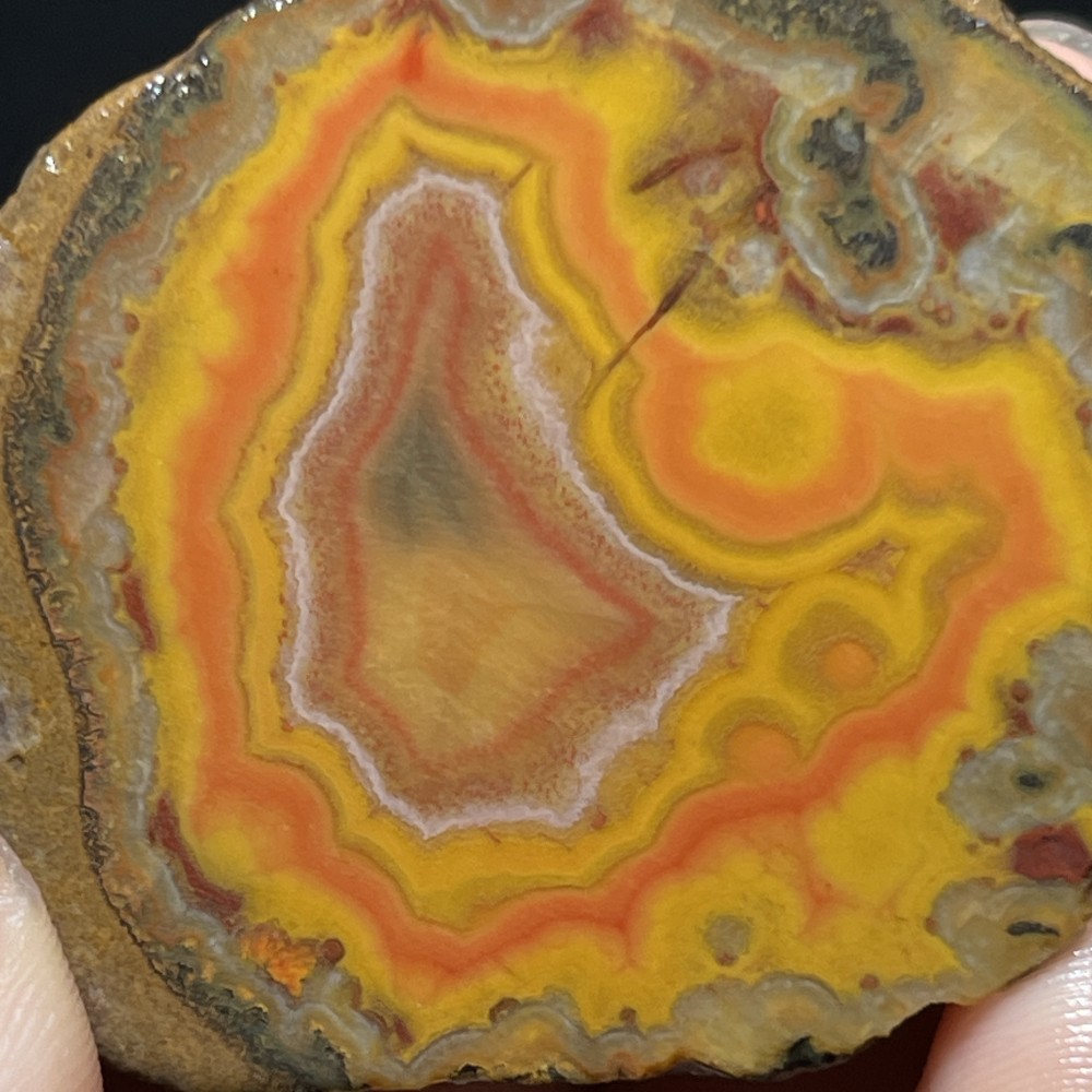 Unique Rough Agate crystal geode Achat Nodule Chinese Agate Xuanhua 21g D734
