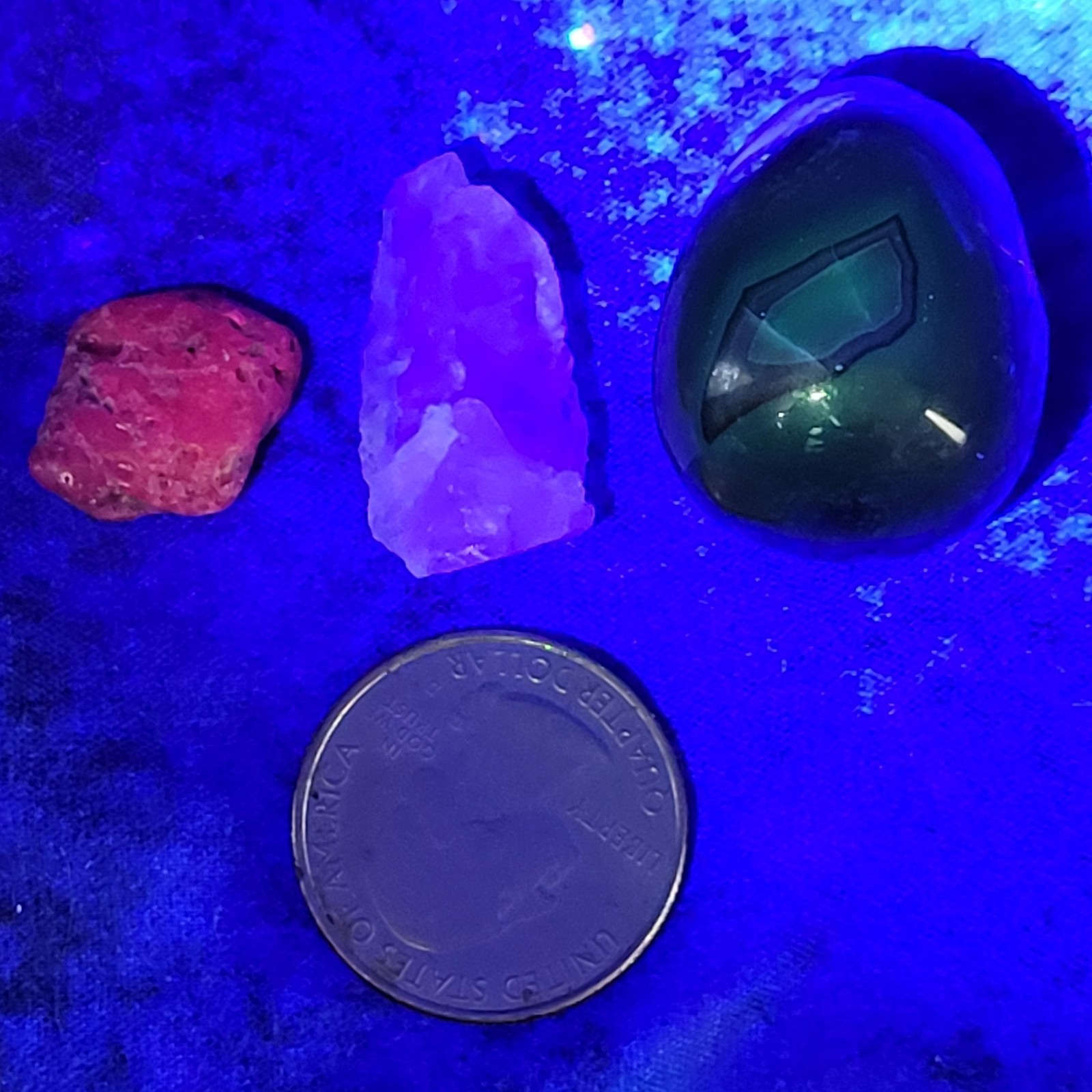 3 UV Glow Reactive Minerals: Ruby, Volcano Agate, Fluorite in Floating Display