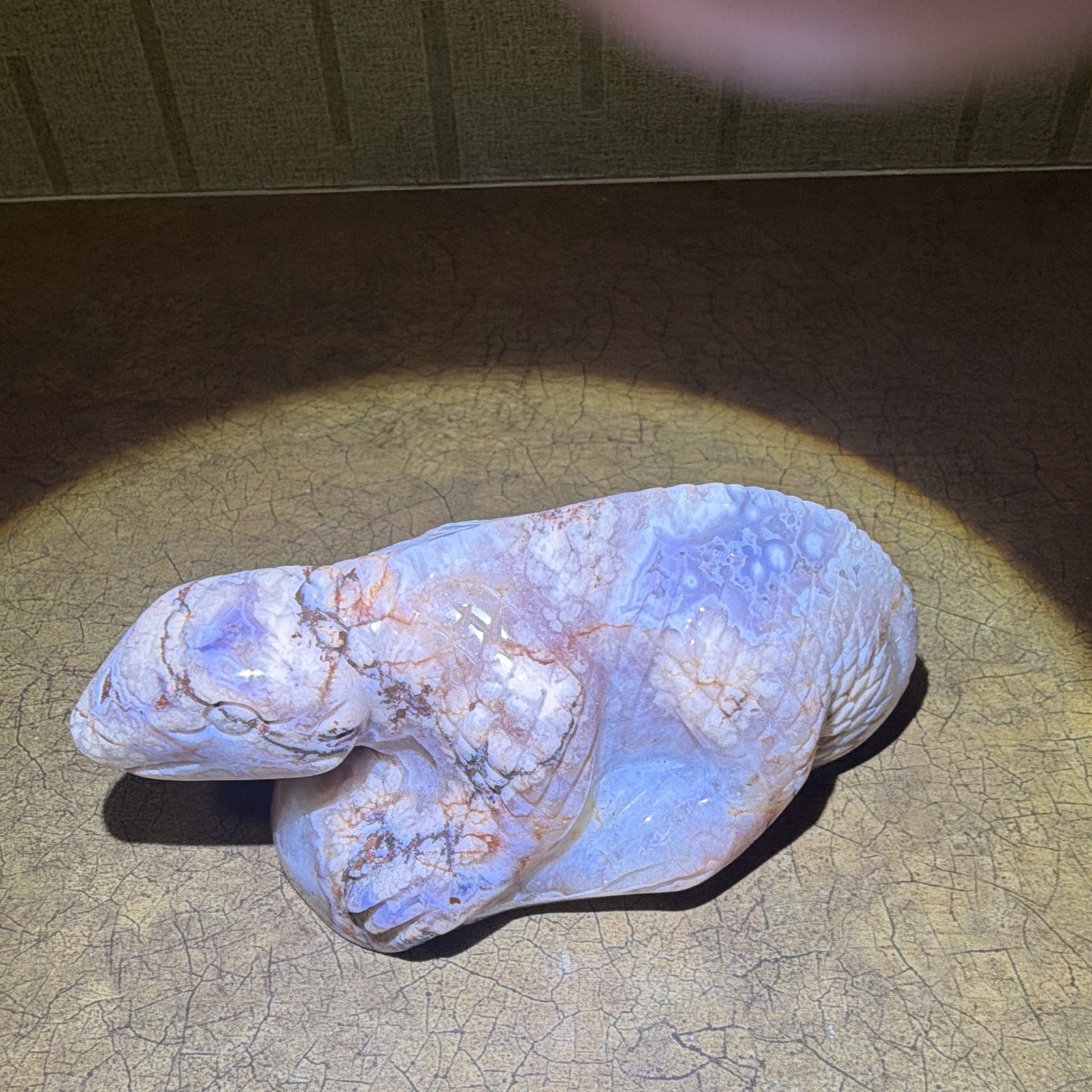 Natural agate crystal cave quartz lizard crystal hand carved-