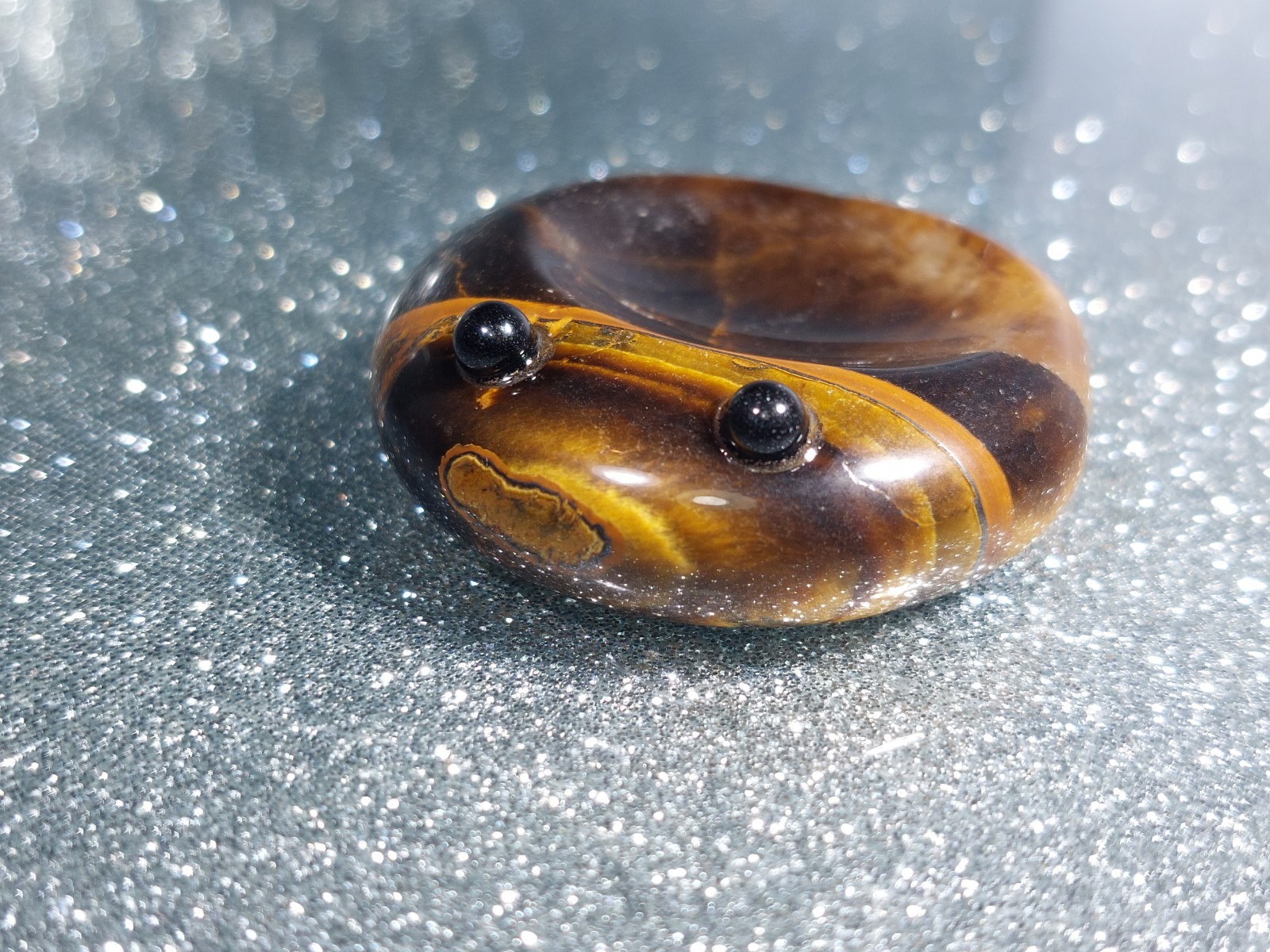 Tiger Eye Pet Worry Stone 28.4g- Grounding Anxiety Relief – Healing Energy