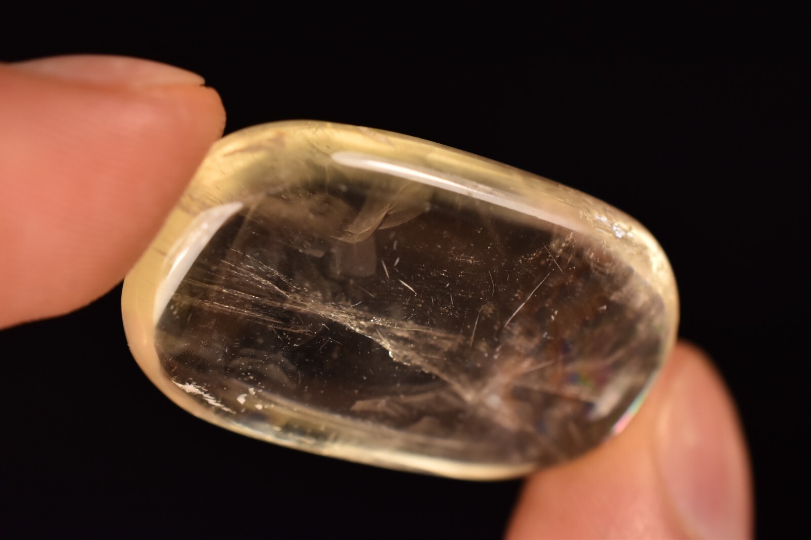 *YELLOW OPTICAL CALCITE* Palm Stone 3.8cm 14.5g Clear Flat Thumb Healing Crystal
